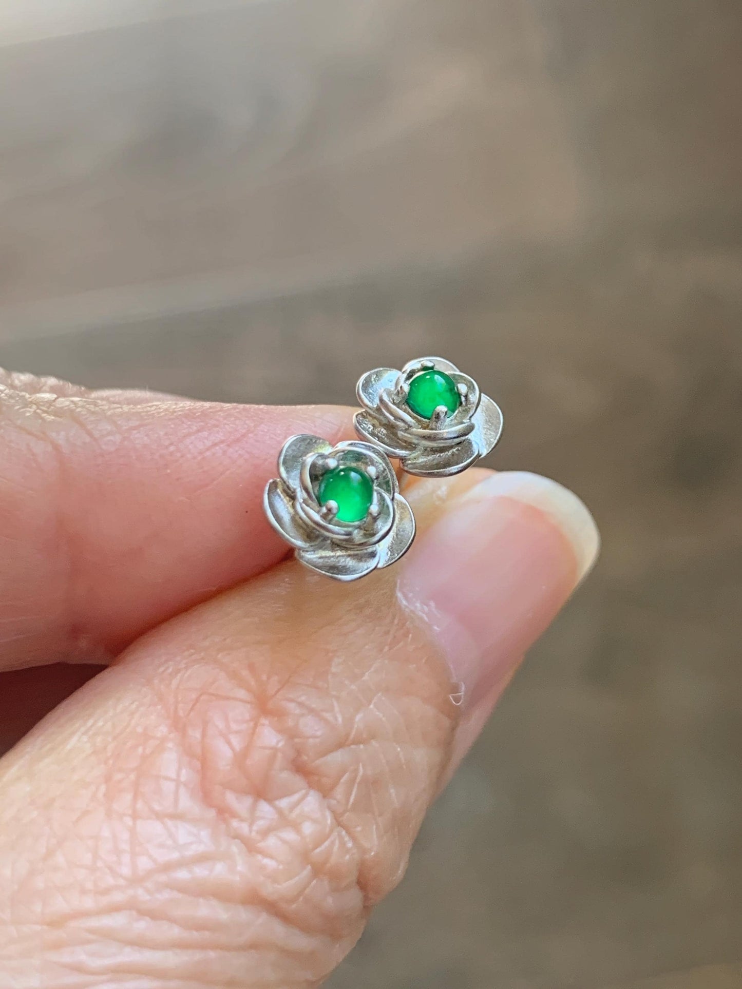 Petite Natural Grade A Guatemalan Icy Highly Translucent Vibrant Green Jade Jadeite Flower Stud Earrings Sterling Silver 天然冰危绿翡翠花银耳钉 XJH58Y