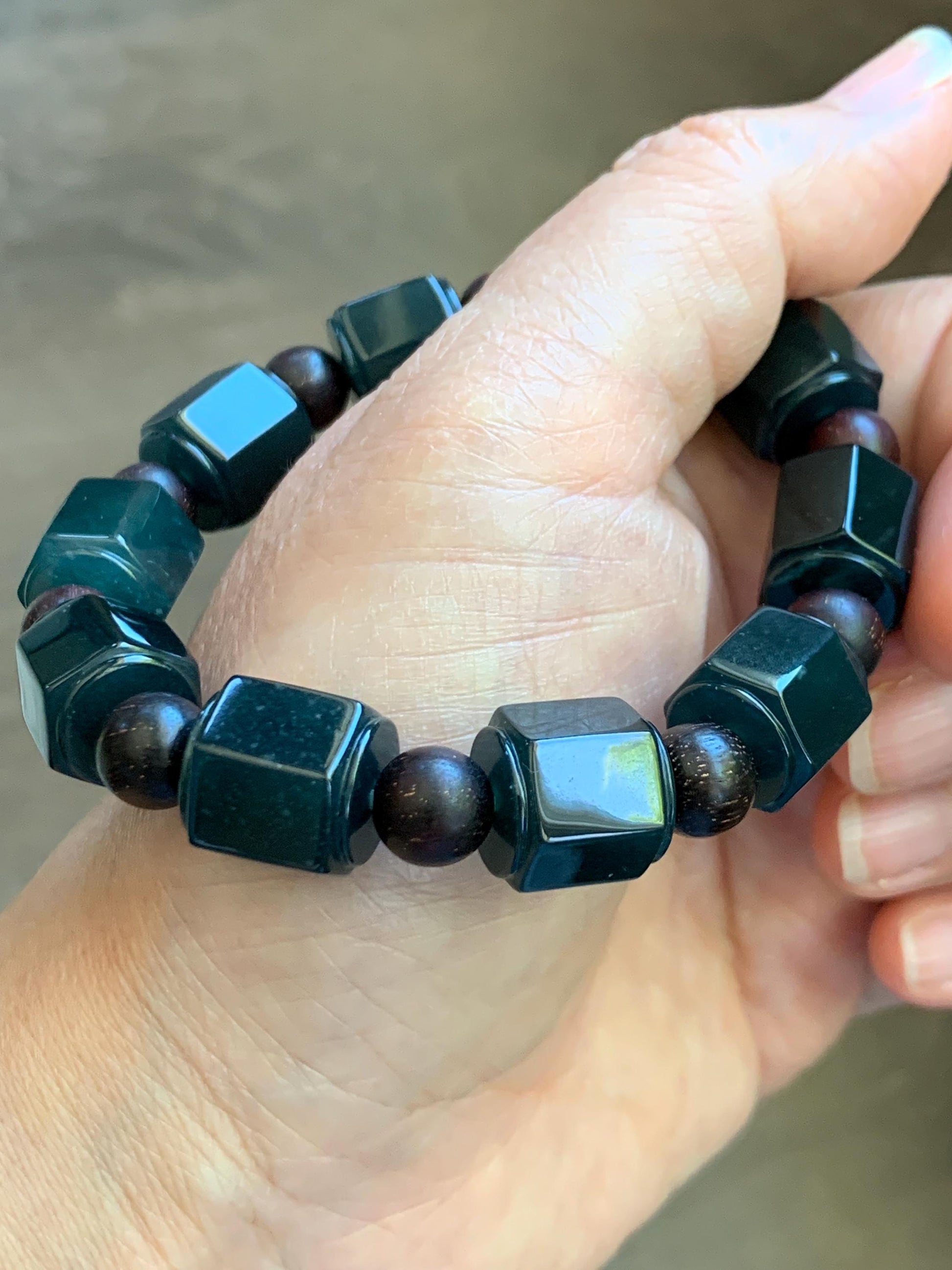 Natural Grade A Guatemalan Icy Translucent Dark Teal Blue Jade Jadeite Hexagon Barrel Beads Beaded Bracelet 7.5” 48g 天然冰胶危老蓝水翡翠六棱珠手串 WLL440