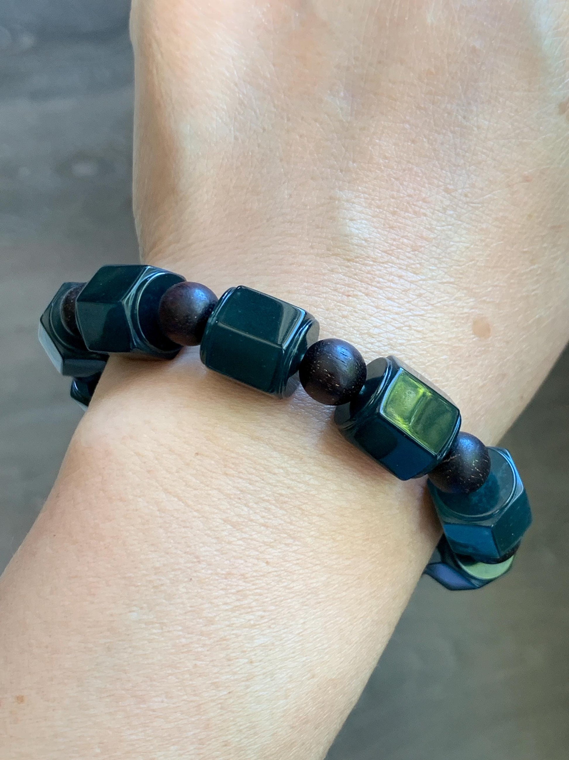 Natural Grade A Guatemalan Icy Translucent Dark Teal Blue Jade Jadeite Hexagon Barrel Beads Beaded Bracelet 7.5” 48g 天然冰胶危老蓝水翡翠六棱珠手串 WLL440