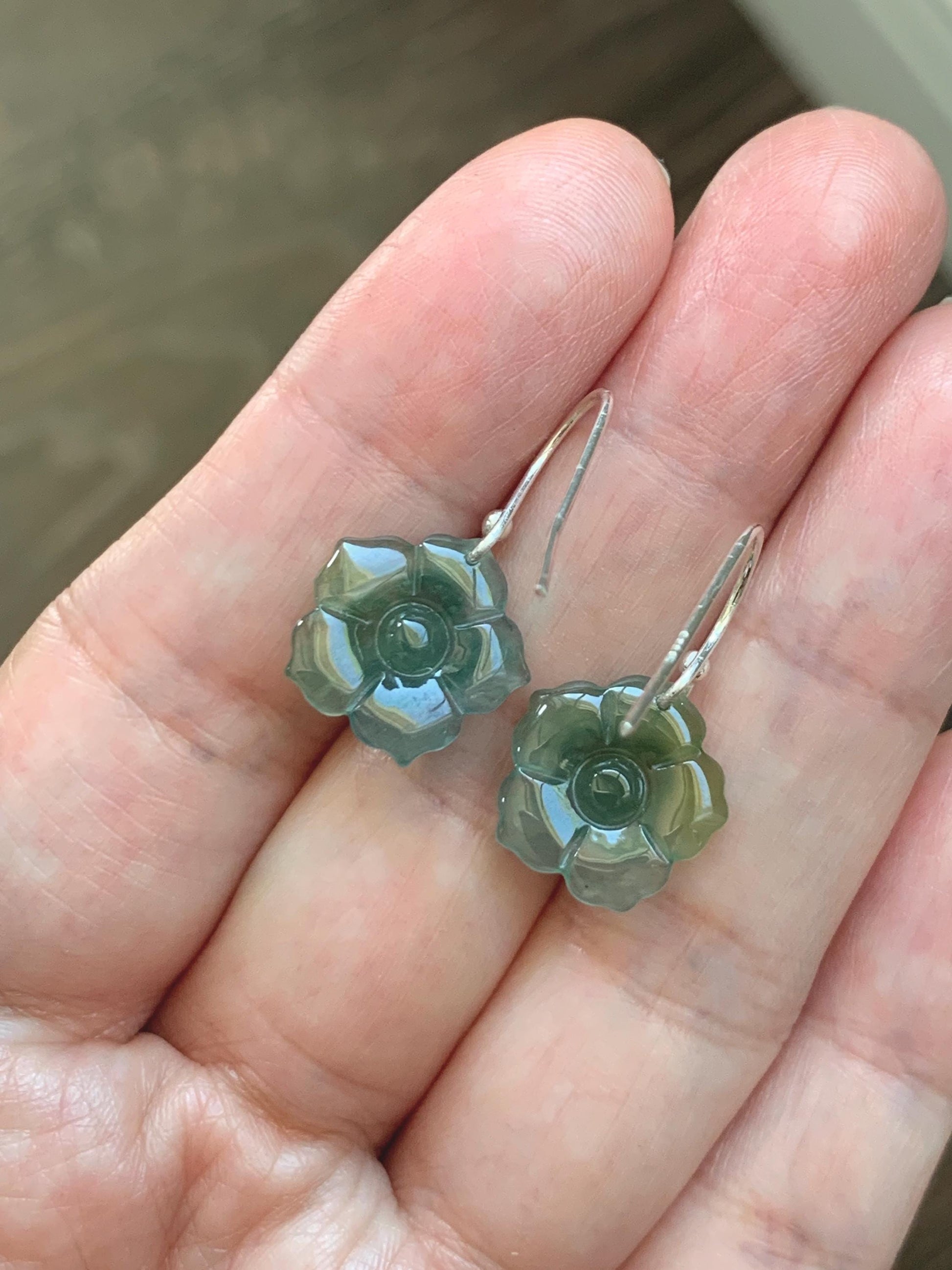 Natural Grade A Guatemalan Icy Translucent Teal Blue Yellow Marbled Jade Jadeite Lotus Flower Earrings Sterling Silver 天然冰危蓝翡翠莲花耳钩 WLG88C