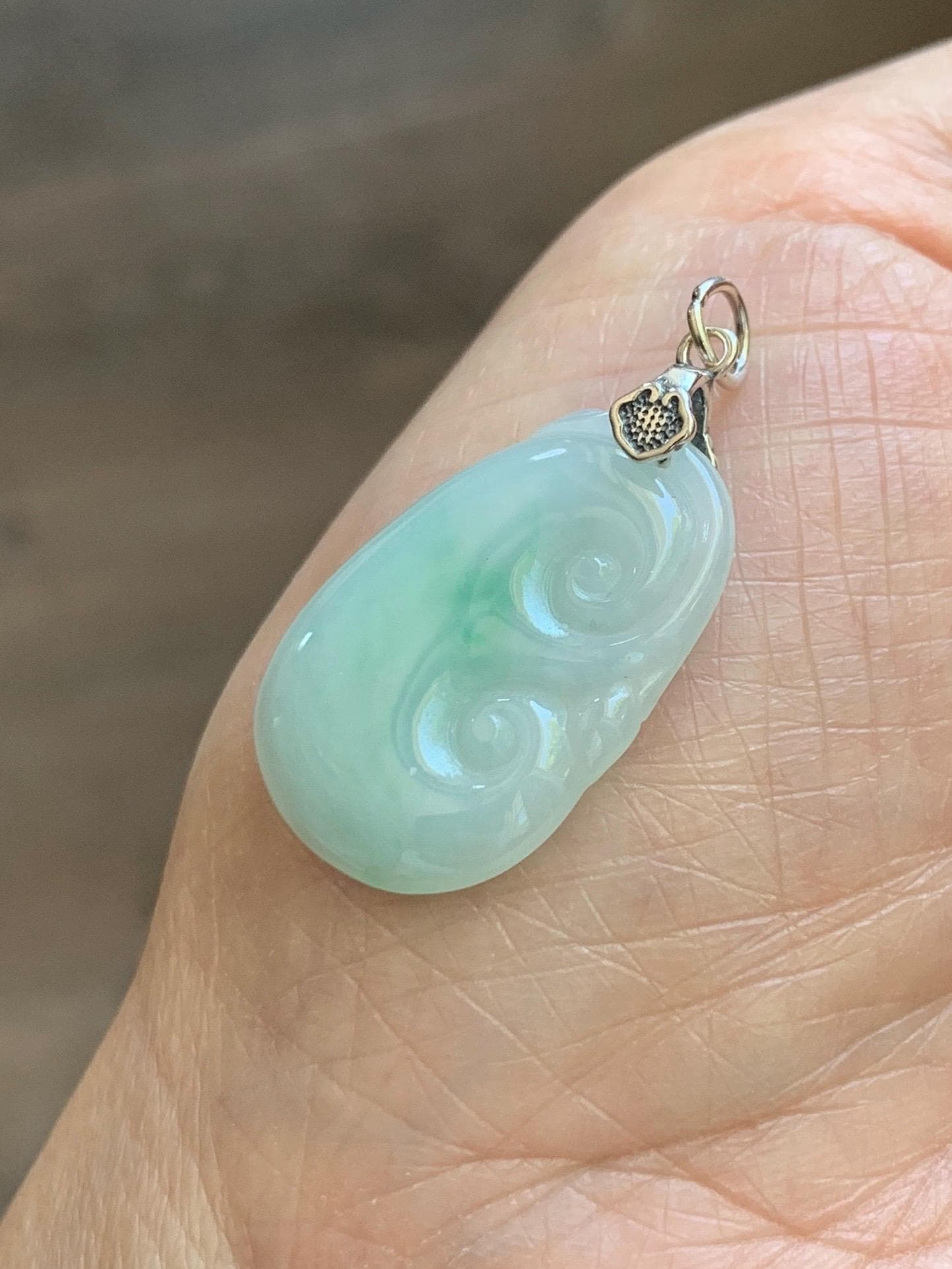 Natural Grade A Icy Translucent Light Green Jade Jadeite Carved Ruyi Pendant Sterling Silver 3g 天然冰胶晴底翡翠如意吊坠 MKA240G