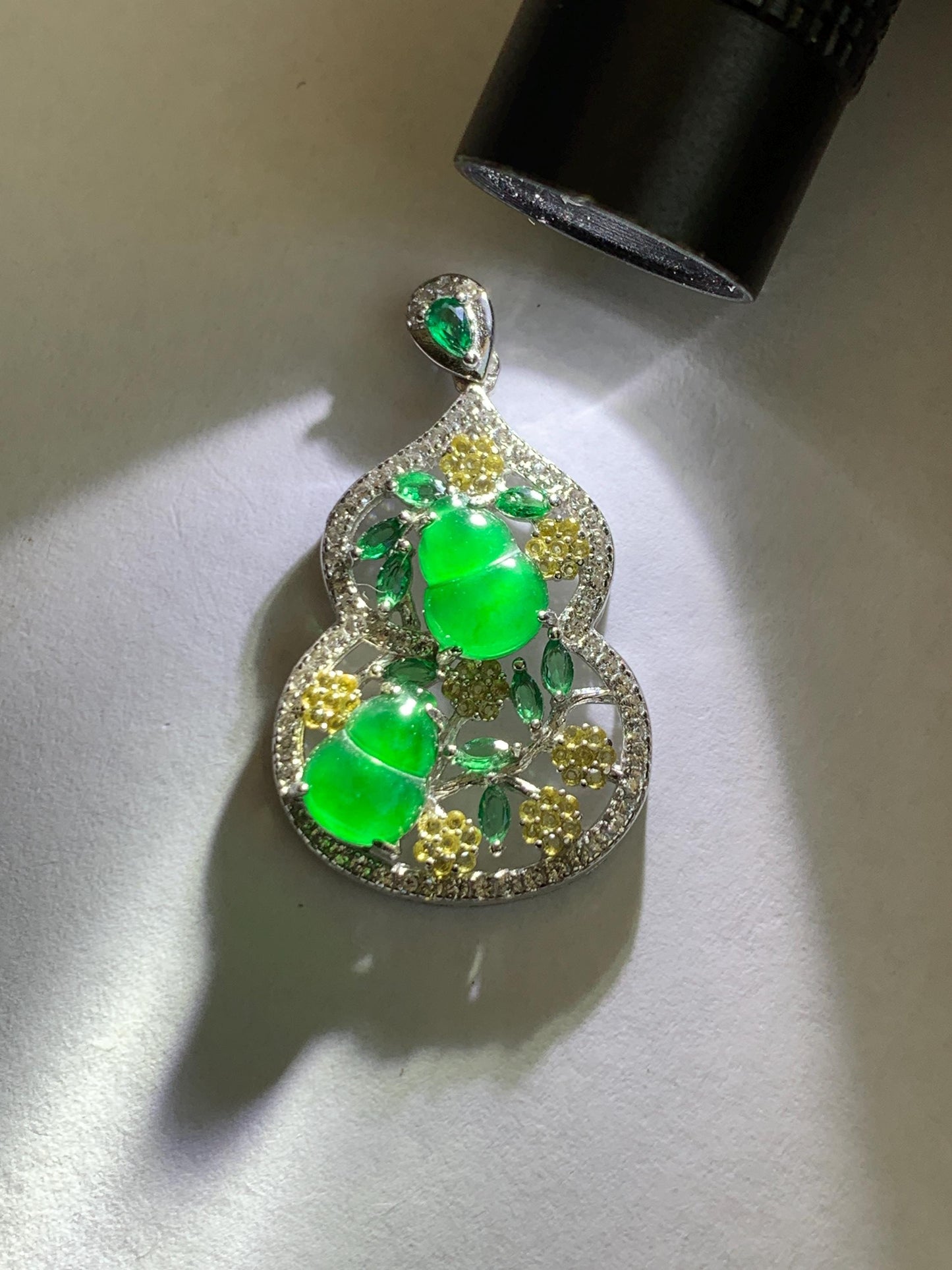 Certified Natural Grade A Guatemalan Icy Translucent Vibrant Green Jade Jadeite Double Gourd Hulu Pendant Sterling Silver 天然冰危绿翡翠双葫芦吊坠 249