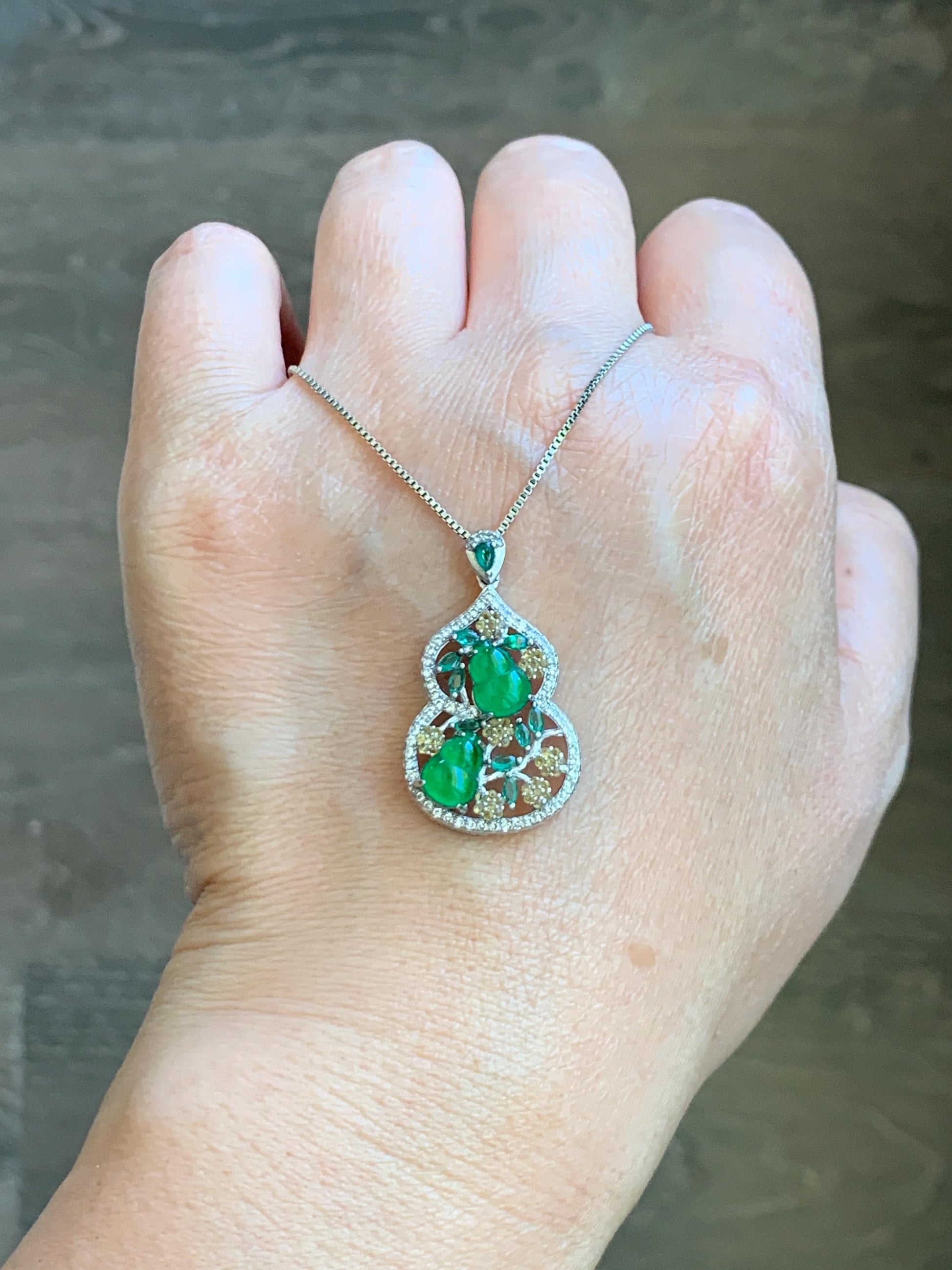 Certified Natural Grade A Guatemalan Icy Translucent Vibrant Green Jade Jadeite Double Gourd Hulu Pendant Sterling Silver 天然冰危绿翡翠双葫芦吊坠 249