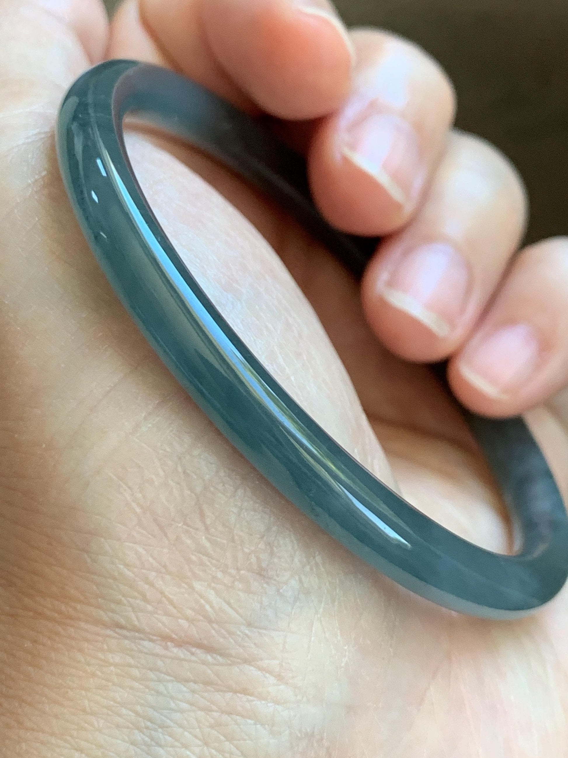 Certified Natural Grade A Guatemalan Icy Translucent Grayish Blue Wuji Marbled Jade Jadeite Bangle Bracelet 57.13mm 7” 天然冰危蓝灰乌鸡细圆条翡翠手镯 190