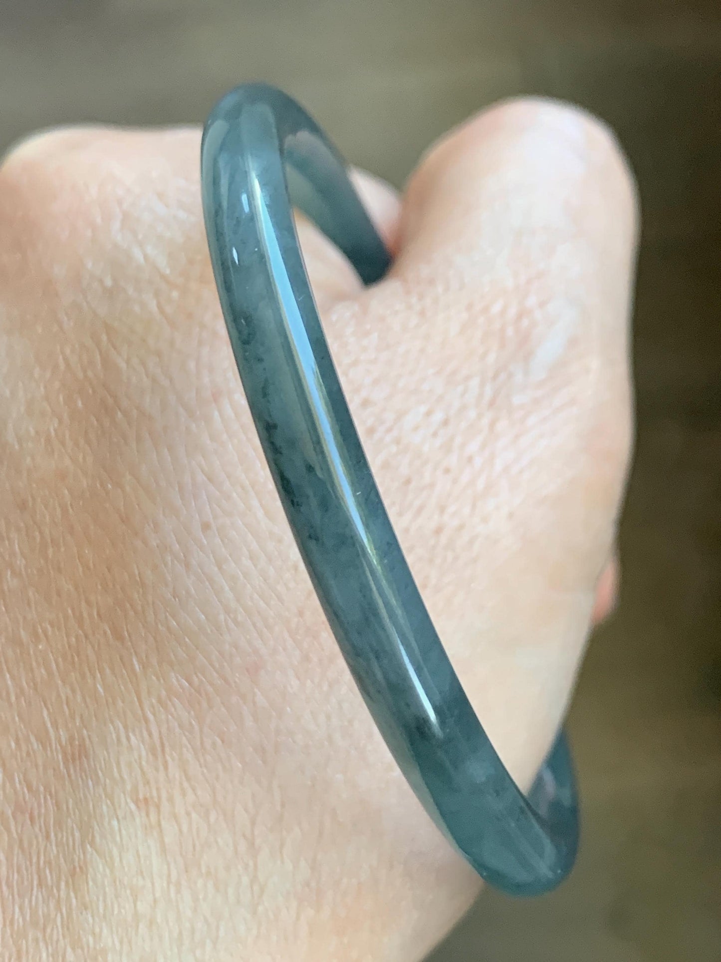 Certified Natural Grade A Guatemalan Icy Translucent Grayish Blue Wuji Marbled Jade Jadeite Bangle Bracelet 55.16mm 6.8” 天然冰危蓝灰乌鸡细圆条翡翠手镯 192