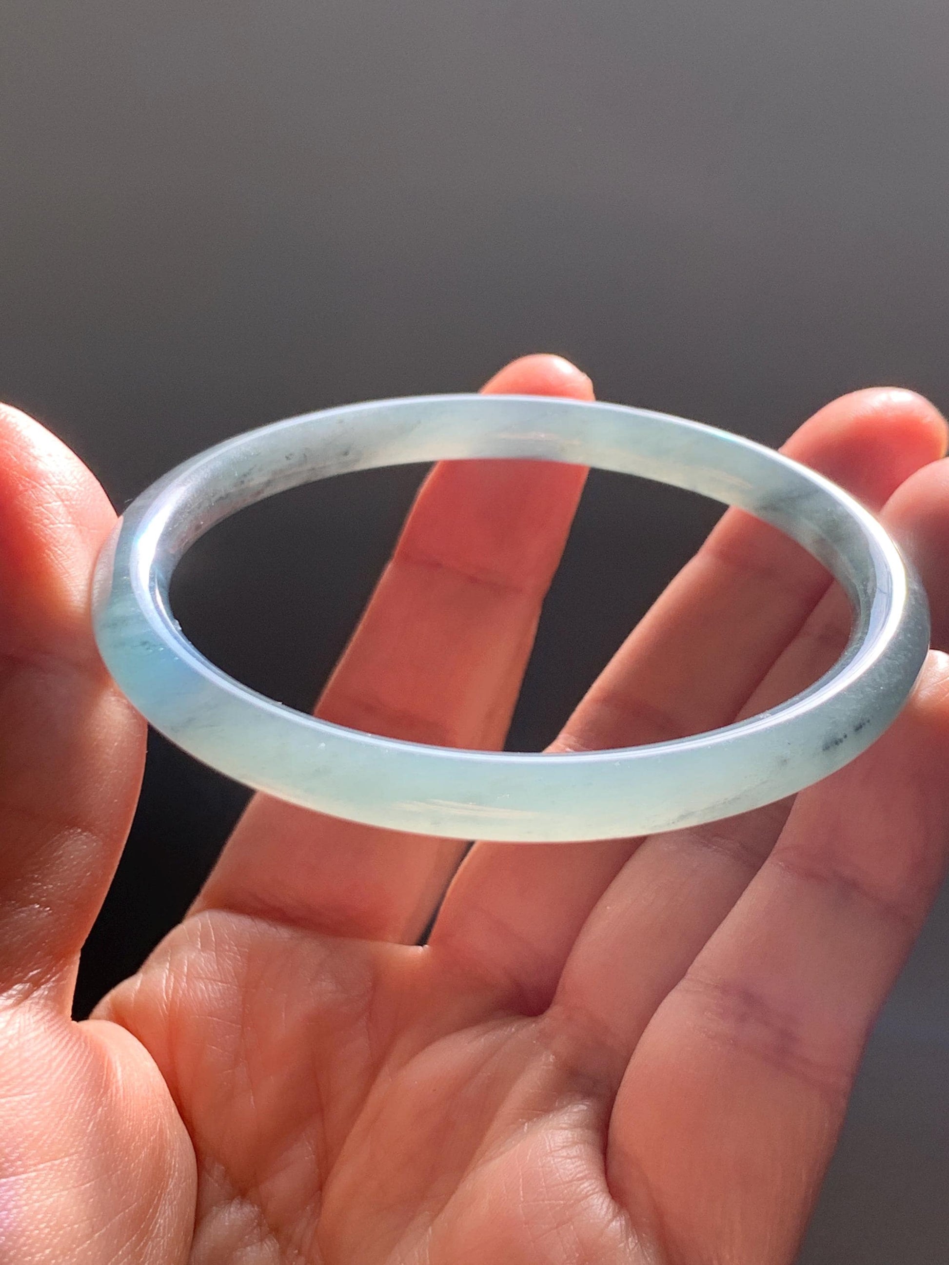 Certified Natural Grade A Guatemalan Icy Translucent Grayish Blue Wuji Marbled Jade Jadeite Bangle Bracelet 55.16mm 6.8” 天然冰危蓝灰乌鸡细圆条翡翠手镯 192