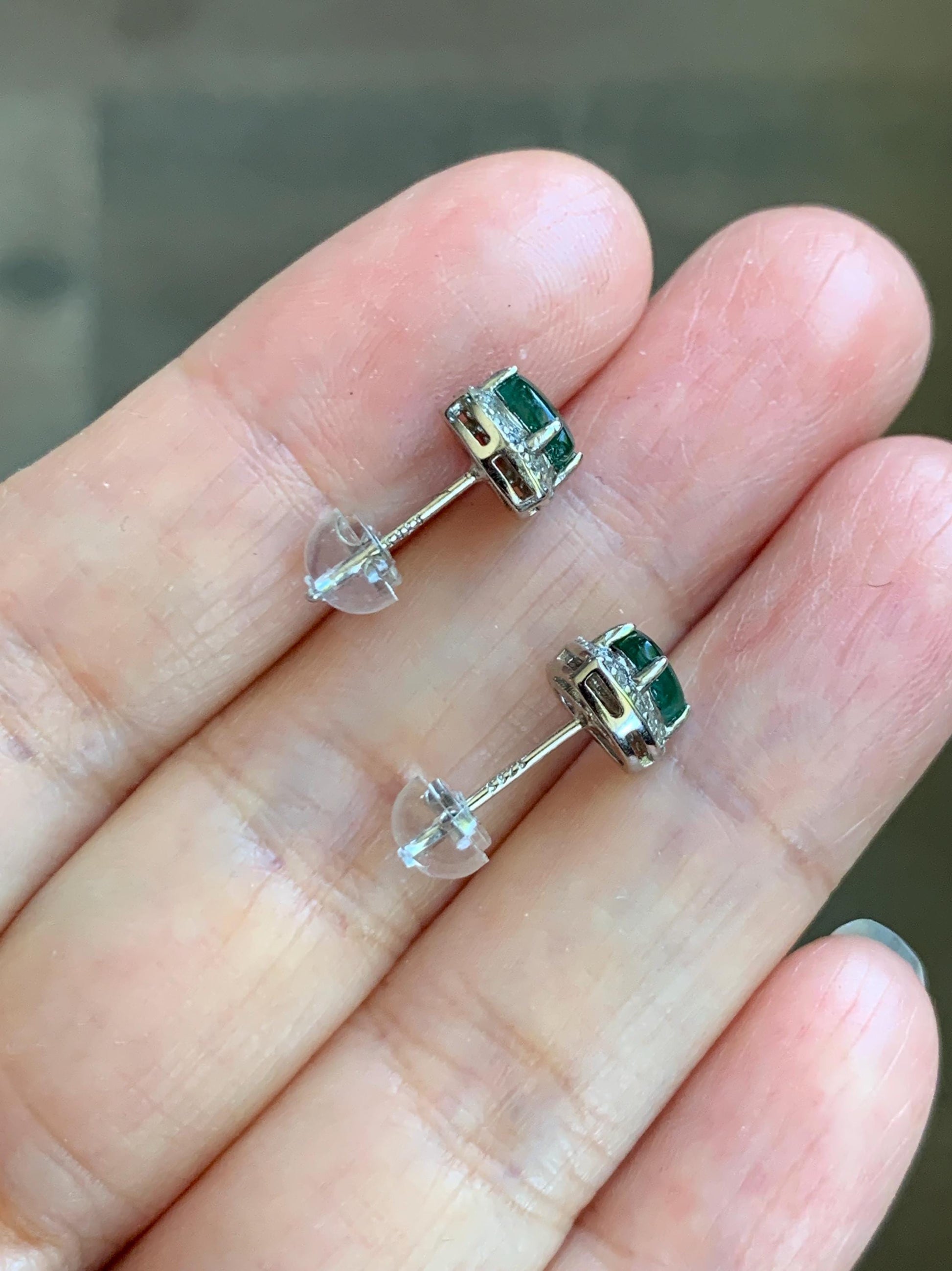 Natural Grade A Guatemalan Icy Translucent Green Jade Jadeite Heart Halo Stud Earrings Sterling Silver 天然冰危绿翡翠爱心银耳钉 AXD110