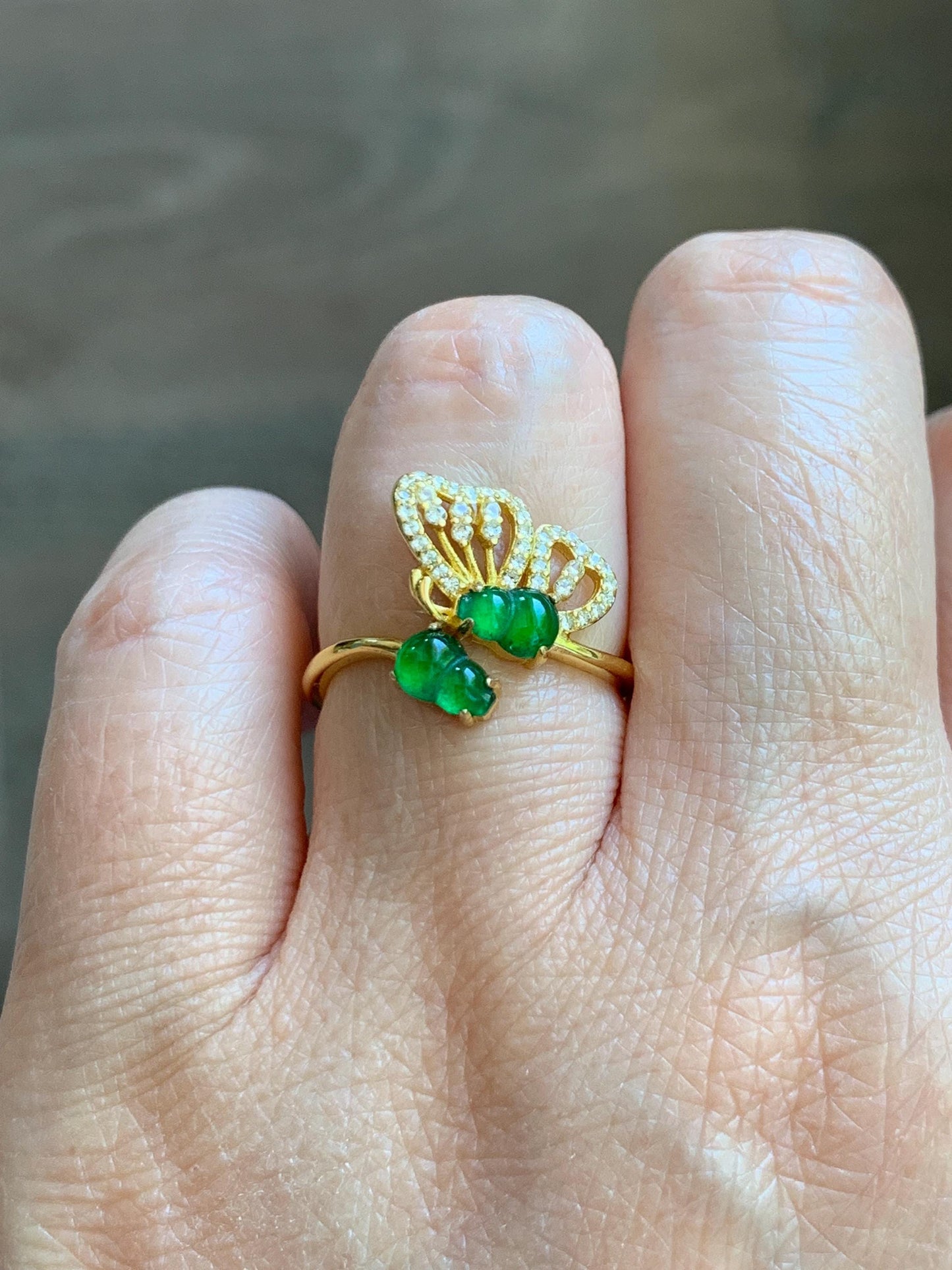Natural Grade A Guatemalan Icy Translucent Vibrant Green Jade Jadeite Gourd Hulu Ring Sterling Silver Size 7 Adjustable 天然冰危绿翡翠双葫芦戒指 SHL176B