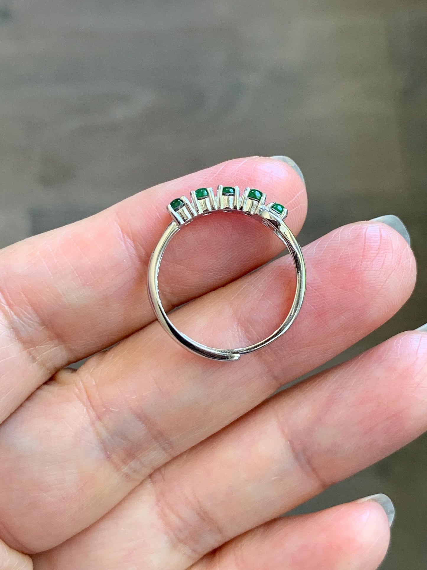 Natural Grade A Guatemalan Icy Translucent Vibrant Green 5-Stone Jade Jadeite Band Ring Sterling Silver Size Adjustable 天然冰危绿翡翠镶嵌排戒 WPJ88
