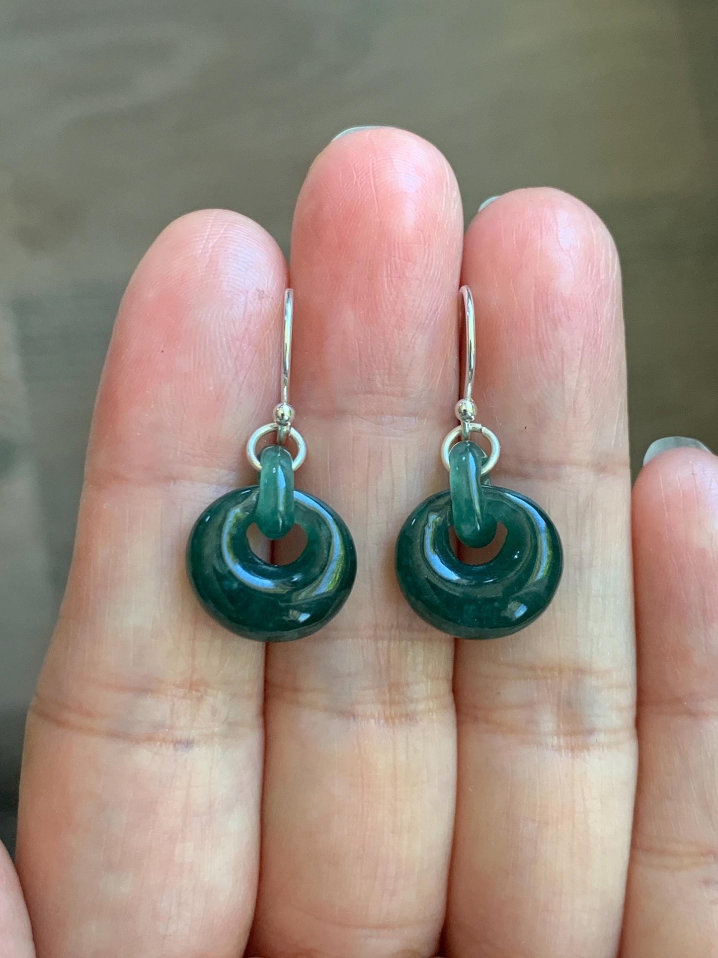 Natural Grade A Guatemalan Icy Teal Green Jade Jadeite Donut w/ Interlocking Rings Dangle Earrings Sterling Silver 天然冰危蓝绿翡翠环环相扣耳钩 WH220B