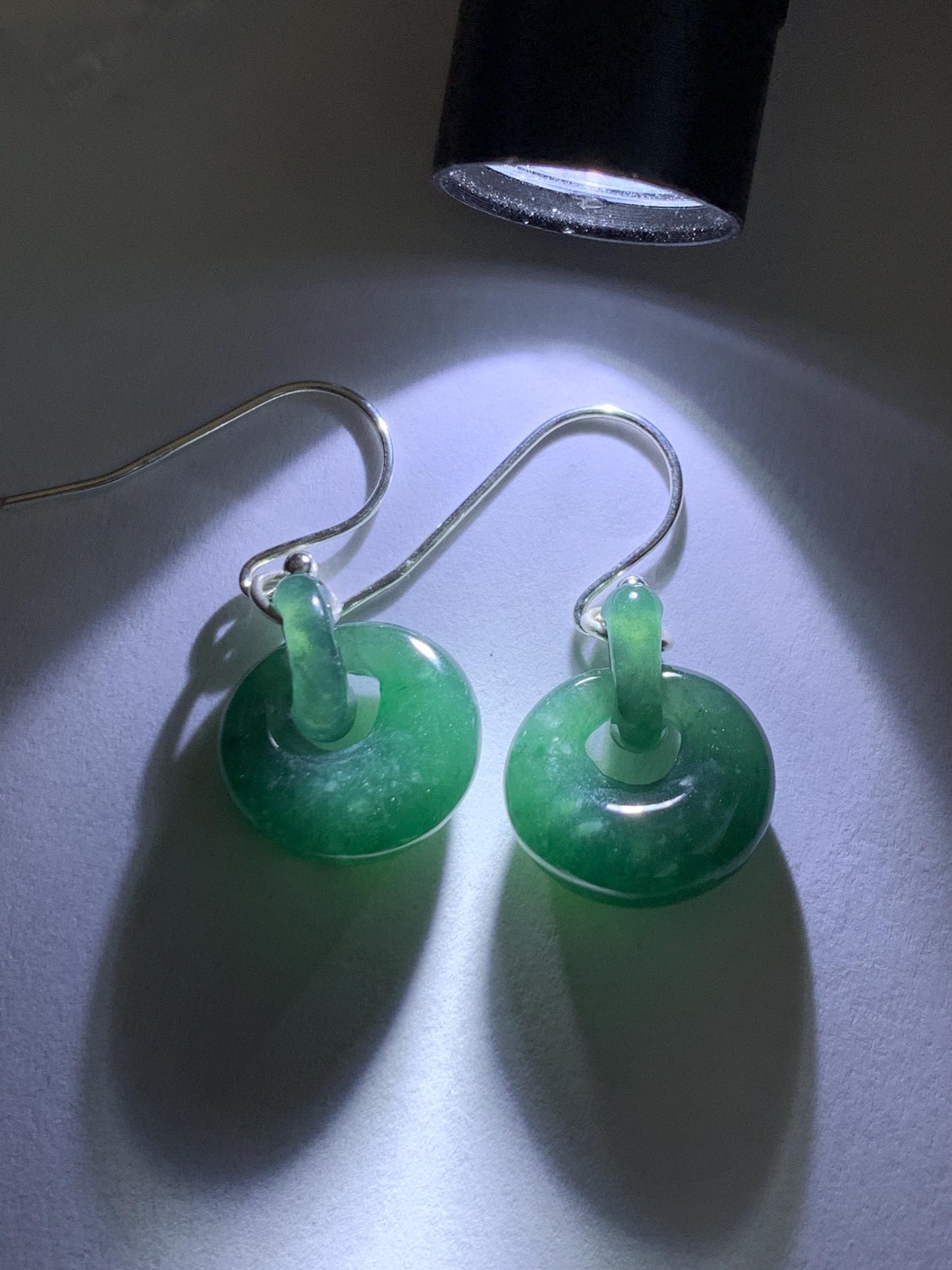 Natural Grade A Guatemalan Icy Teal Green Jade Jadeite Donut w/ Interlocking Rings Dangle Earrings Sterling Silver 天然冰危蓝绿翡翠环环相扣耳钩 WH220B
