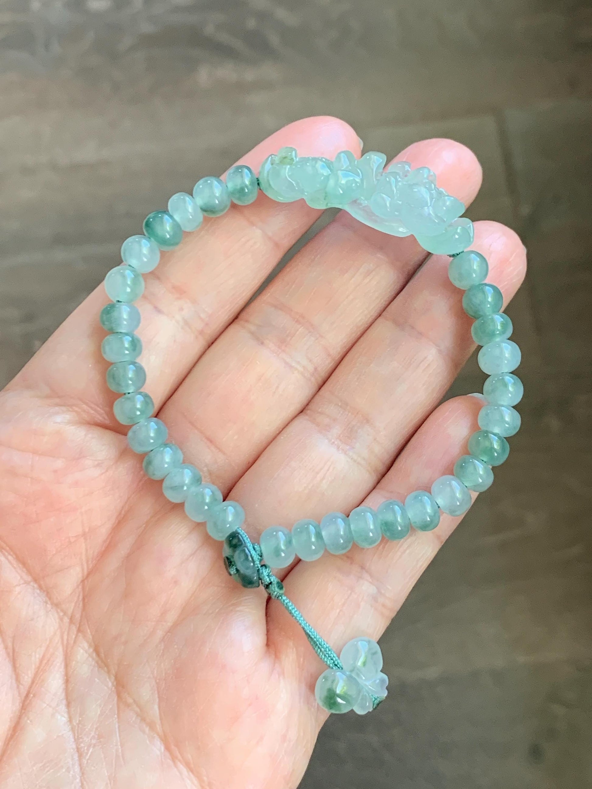 Natural Grade A Icy Highly Translucent Light Green Marbled Jade Jadeite Lotus Flower Drum Beads Beaded Bracelet 6.75" 天然冰胶飘花翡翠莲花鼓珠手串 MPL555