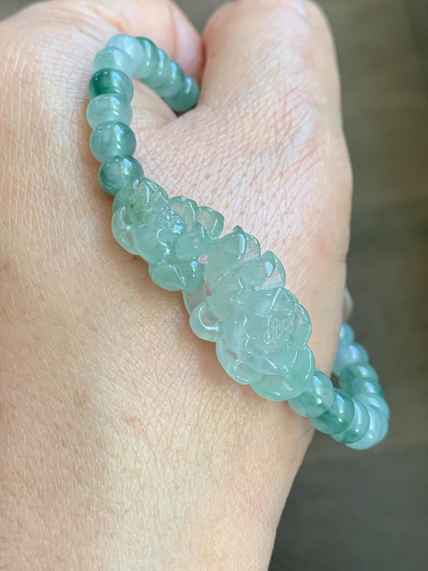 Natural Grade A Icy Highly Translucent Light Green Marbled Jade Jadeite Lotus Flower Drum Beads Beaded Bracelet 6.75" 天然冰胶飘花翡翠莲花鼓珠手串 MPL555