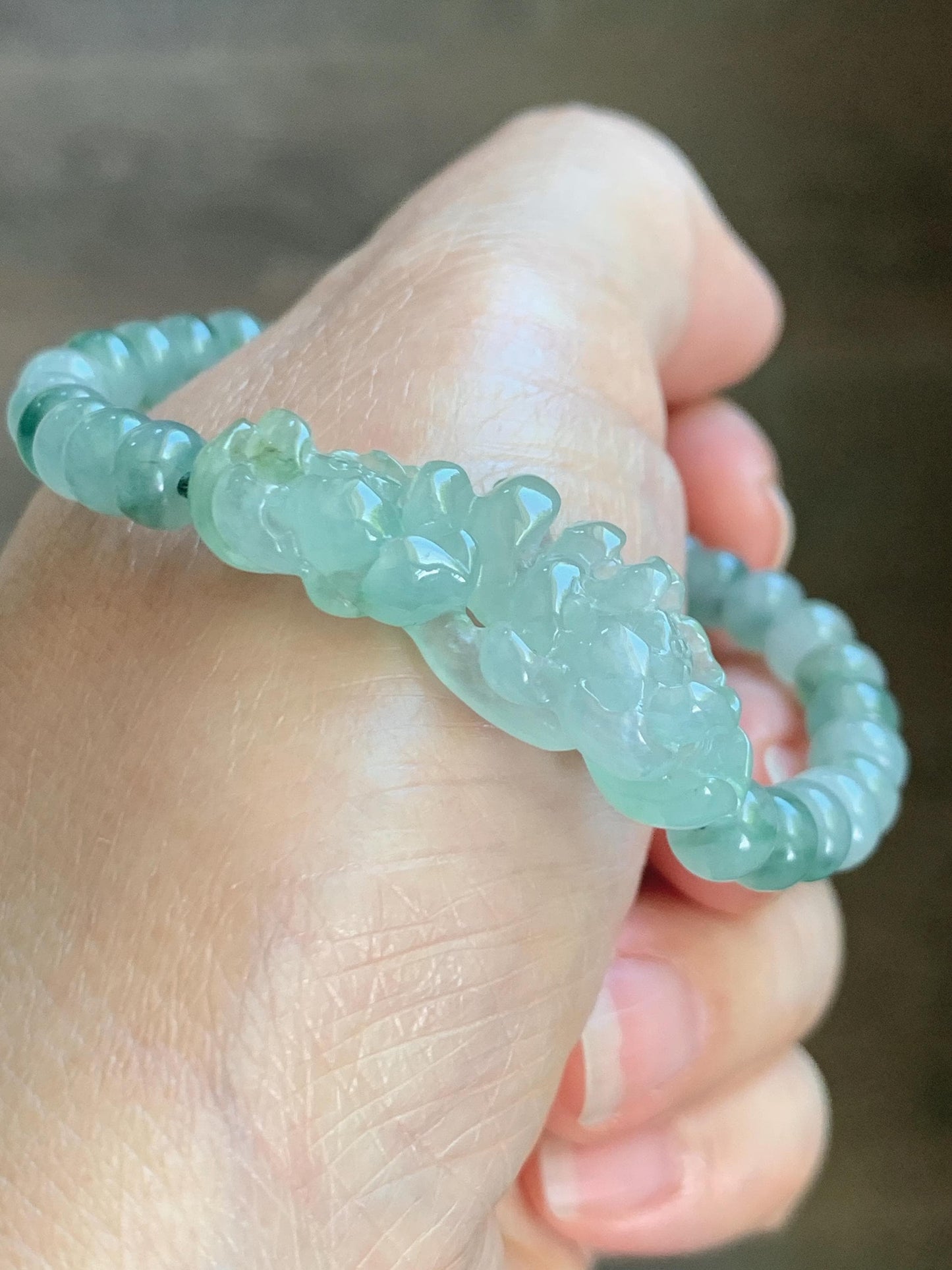 Natural Grade A Icy Highly Translucent Light Green Marbled Jade Jadeite Lotus Flower Drum Beads Beaded Bracelet 6.75" 天然冰胶飘花翡翠莲花鼓珠手串 MPL555