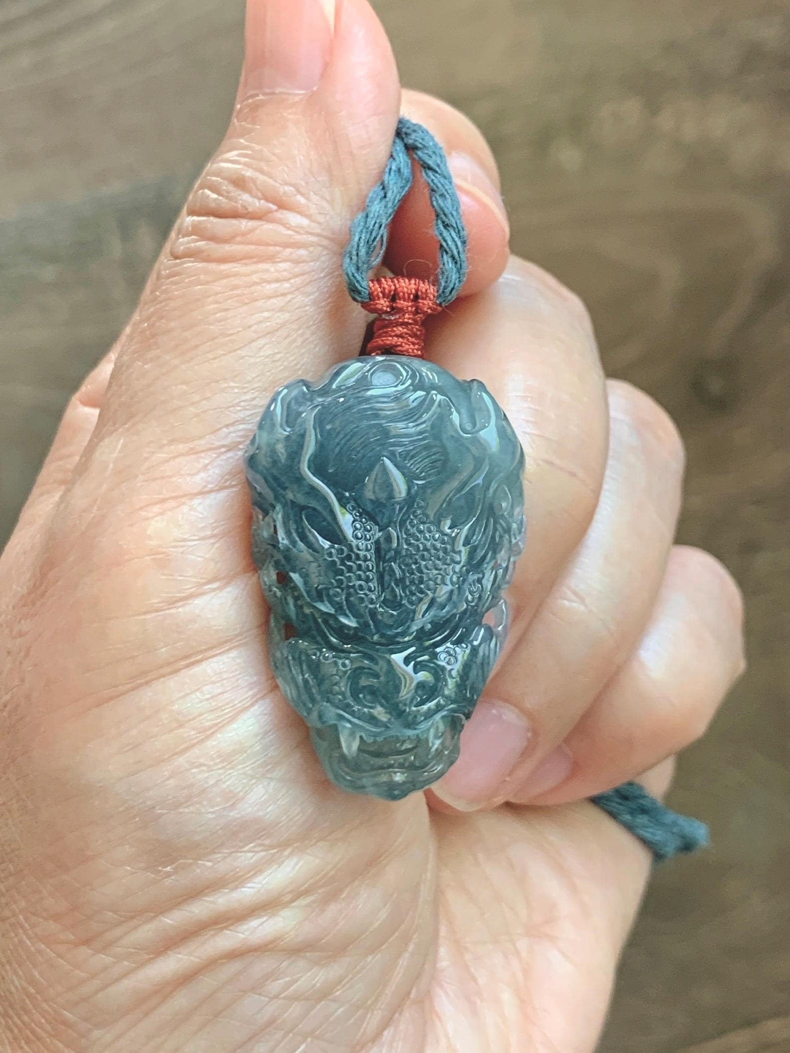 Natural Grade A Guatemalan Icy Translucent Dark Dusty Blue Jade Jadeite Carved Dragon Pendant Rope Necklace 24" 17g 天然冰危灰蓝翡翠精工龙头吊坠 WLT330A