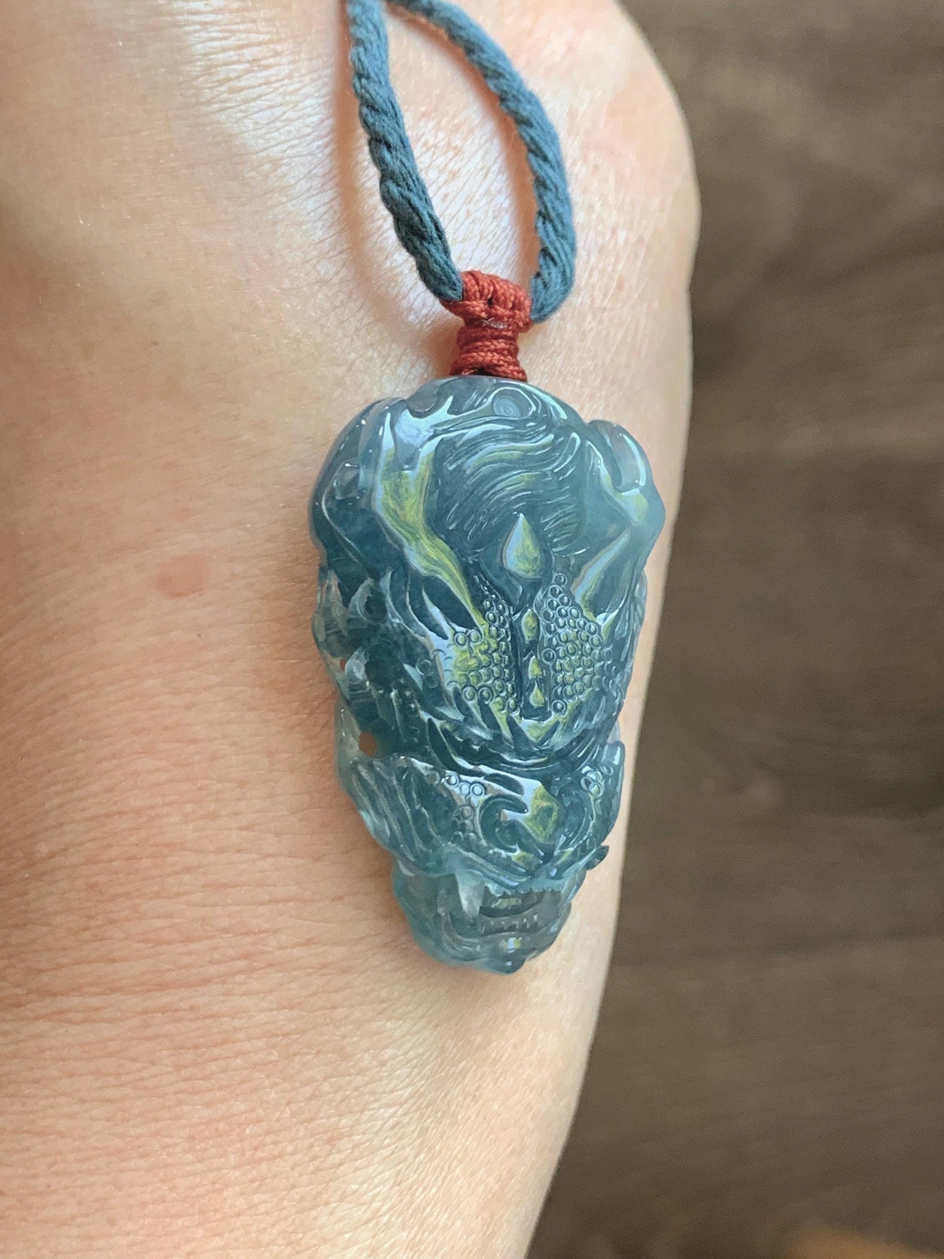 Natural Grade A Guatemalan Icy Translucent Dark Dusty Blue Jade Jadeite Carved Dragon Pendant Rope Necklace 24" 17g 天然冰危灰蓝翡翠精工龙头吊坠 WLT330A