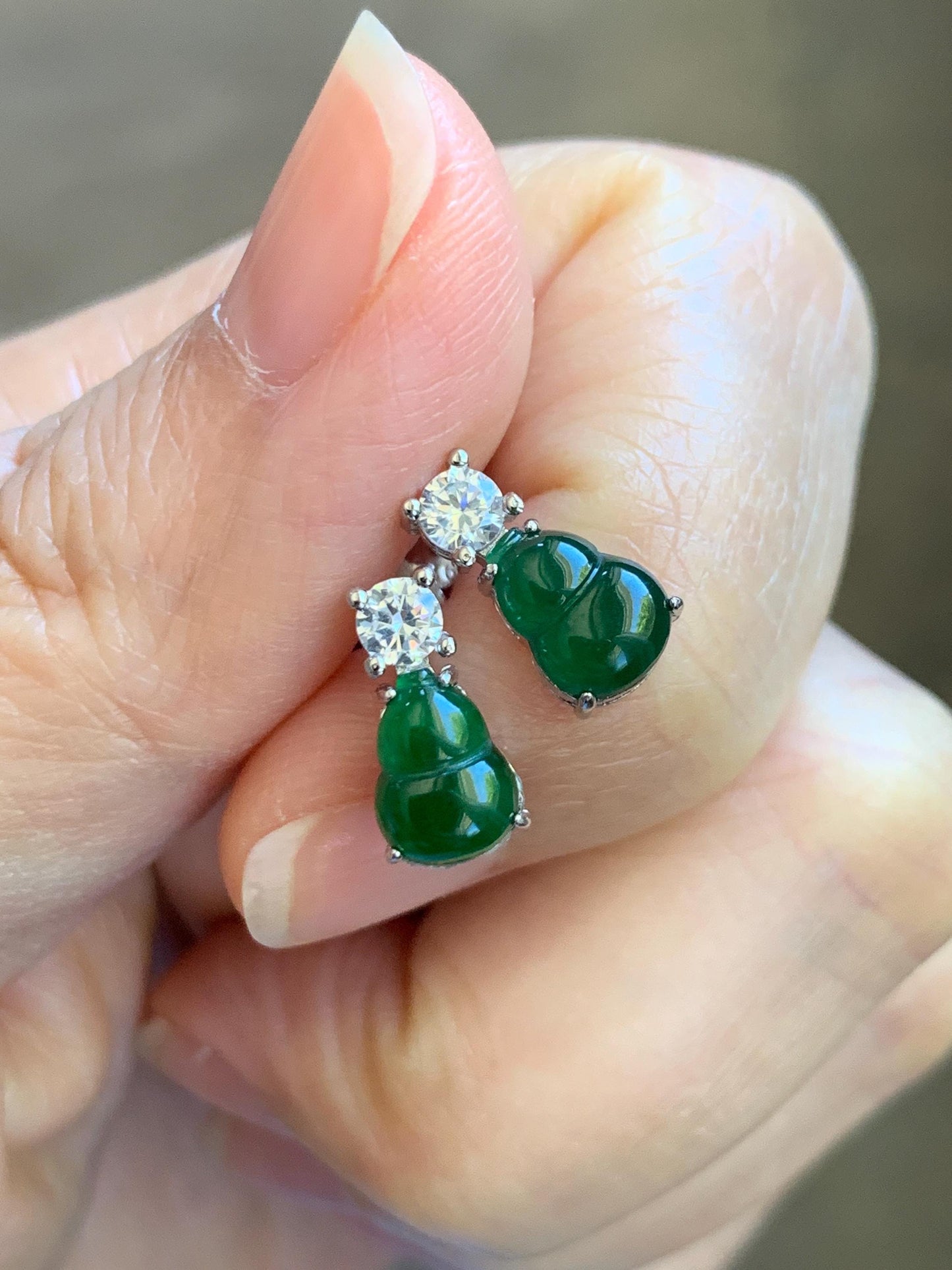 Natural Guatemalan Grade A Icy Translucent Green Jade Jadeite Gourd Hulu Stud Earrings Sterling Silver 天然冰危绿翡翠葫芦银镶耳钉 HUT79