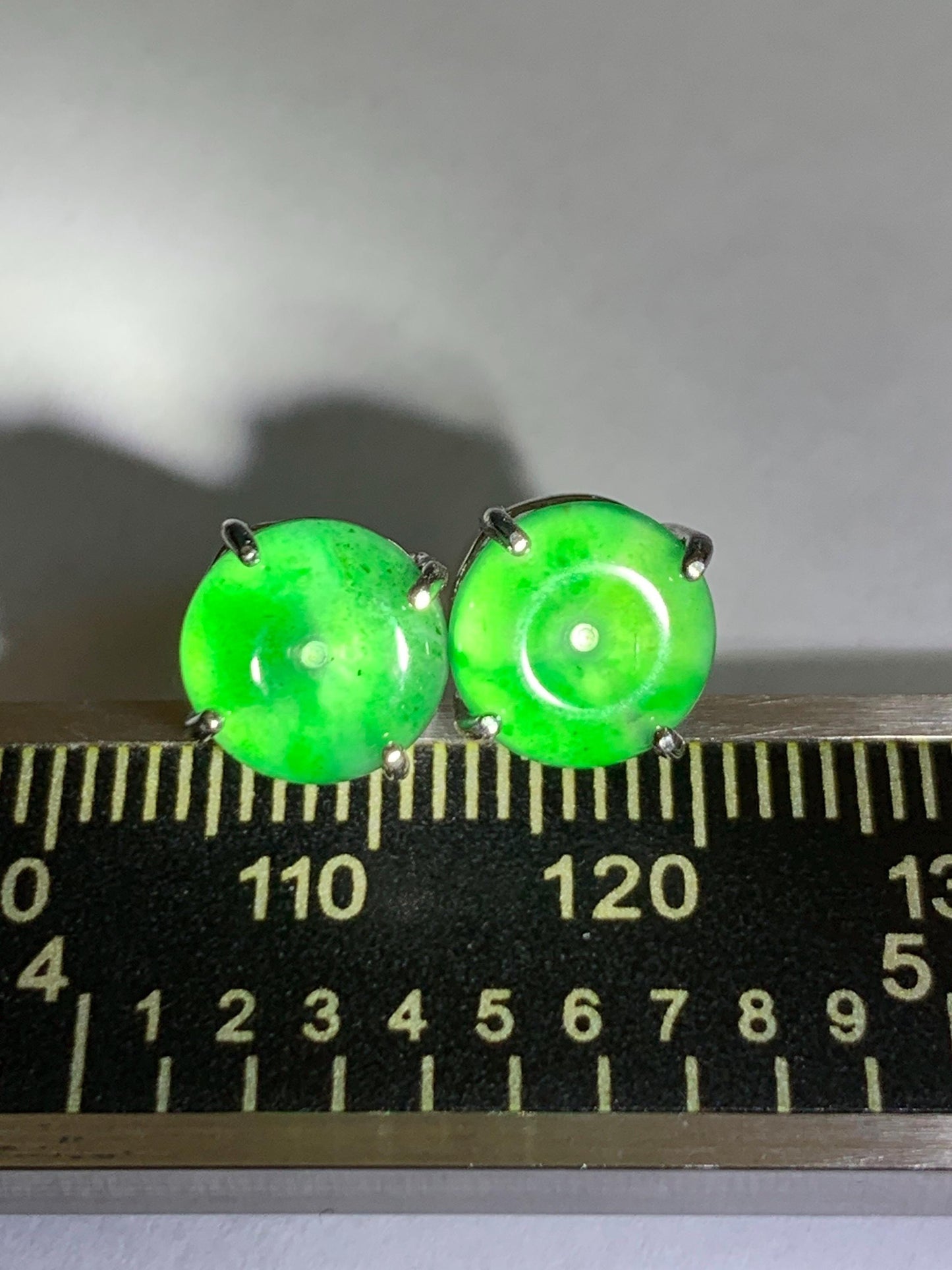 Natural Grade A Guatemalan Icy Translucent Vibrant Green Jade Jadeite Mini Ping An Kou Donut Earrings Sterling Silver 天然冰危绿翡翠平安扣耳钉 WLK100