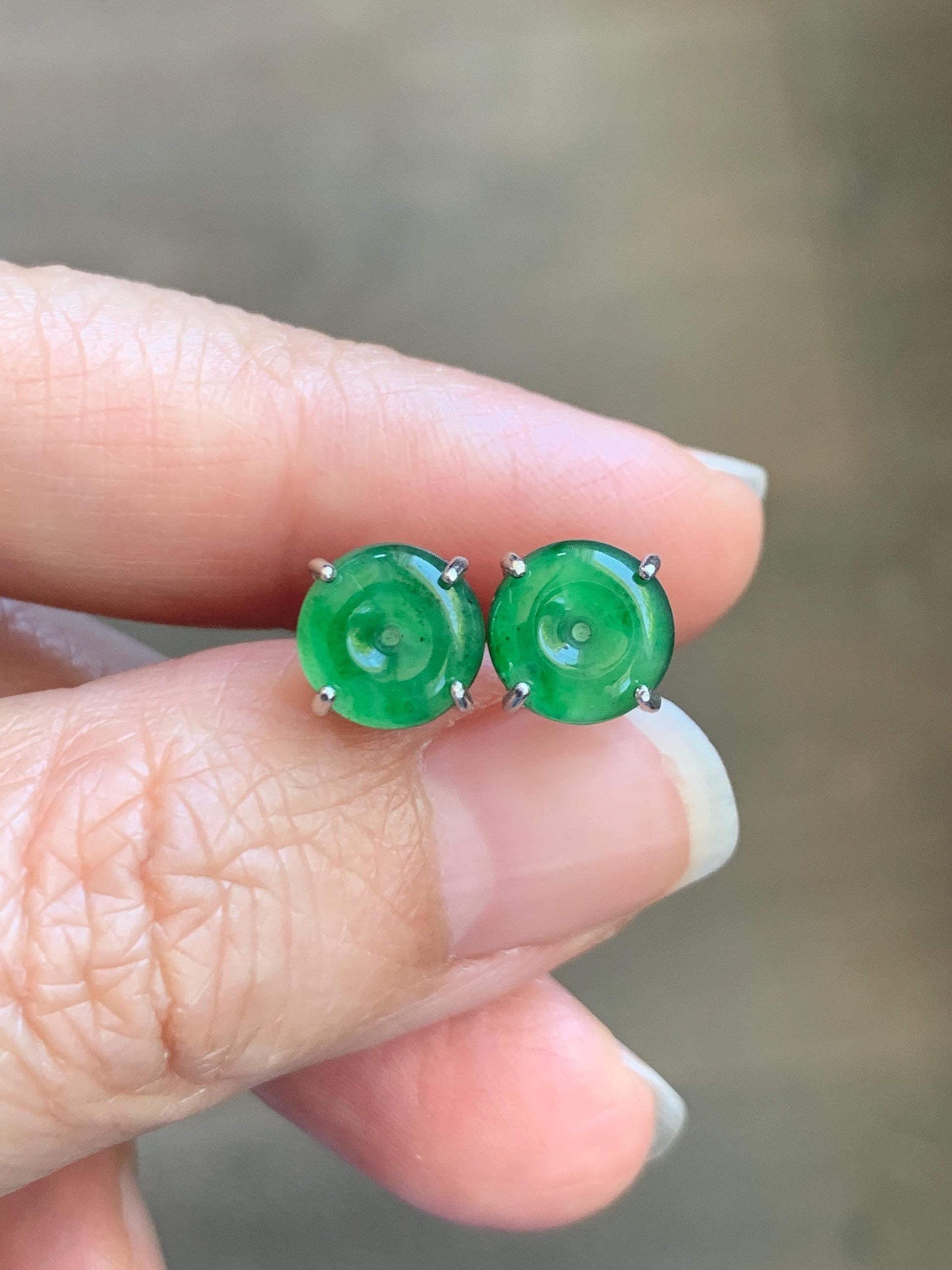 Natural Grade A Guatemalan Icy Translucent Vibrant Green Jade Jadeite Mini Ping An Kou Donut Earrings Sterling Silver 天然冰危绿翡翠平安扣耳钉 WLK100