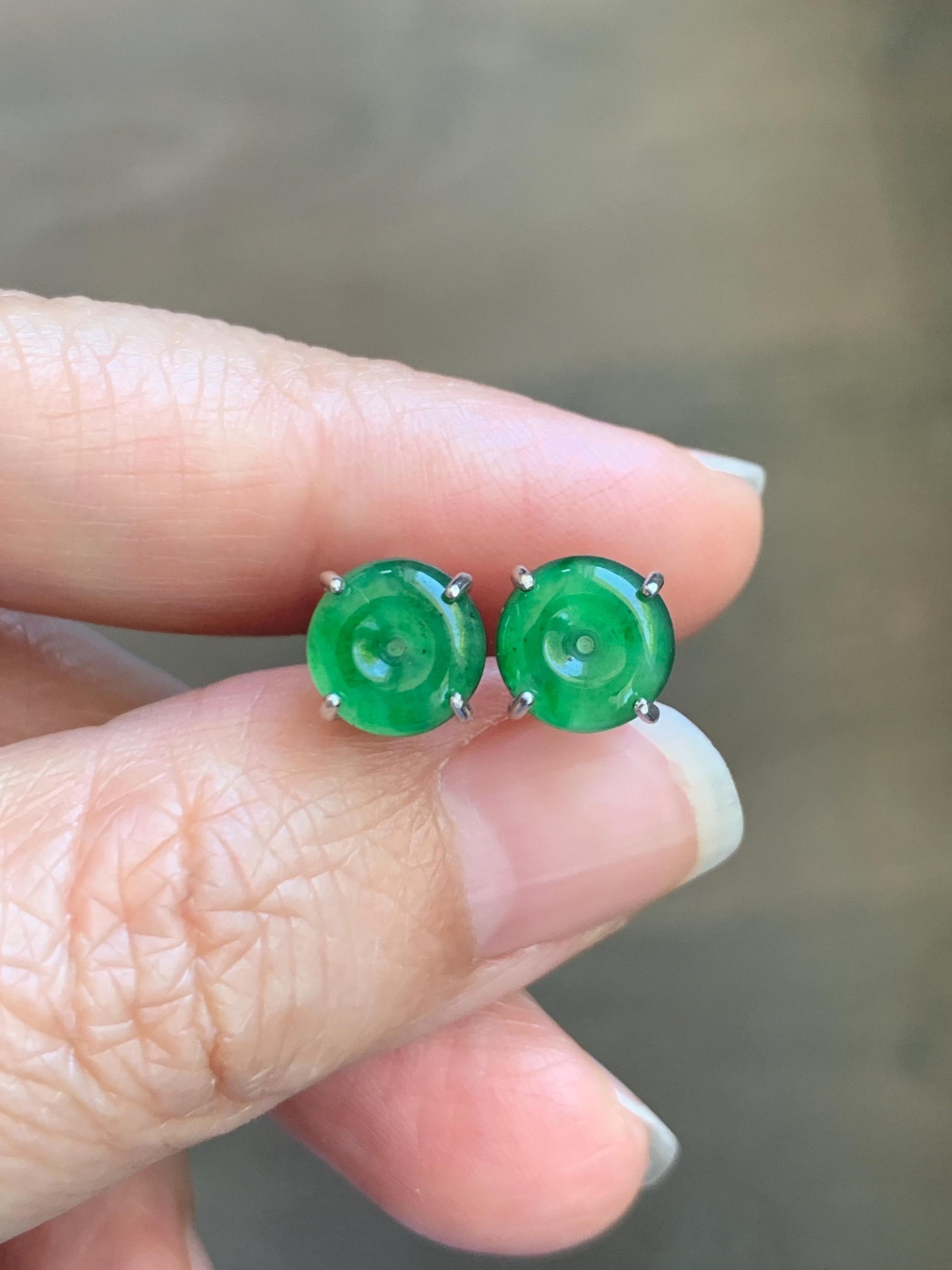 Natural Grade A Guatemalan Icy Translucent Vibrant Green Jade Jadeite Mini Ping An Kou Donut Earrings Sterling Silver 天然冰危绿翡翠平安扣耳钉 WLK100