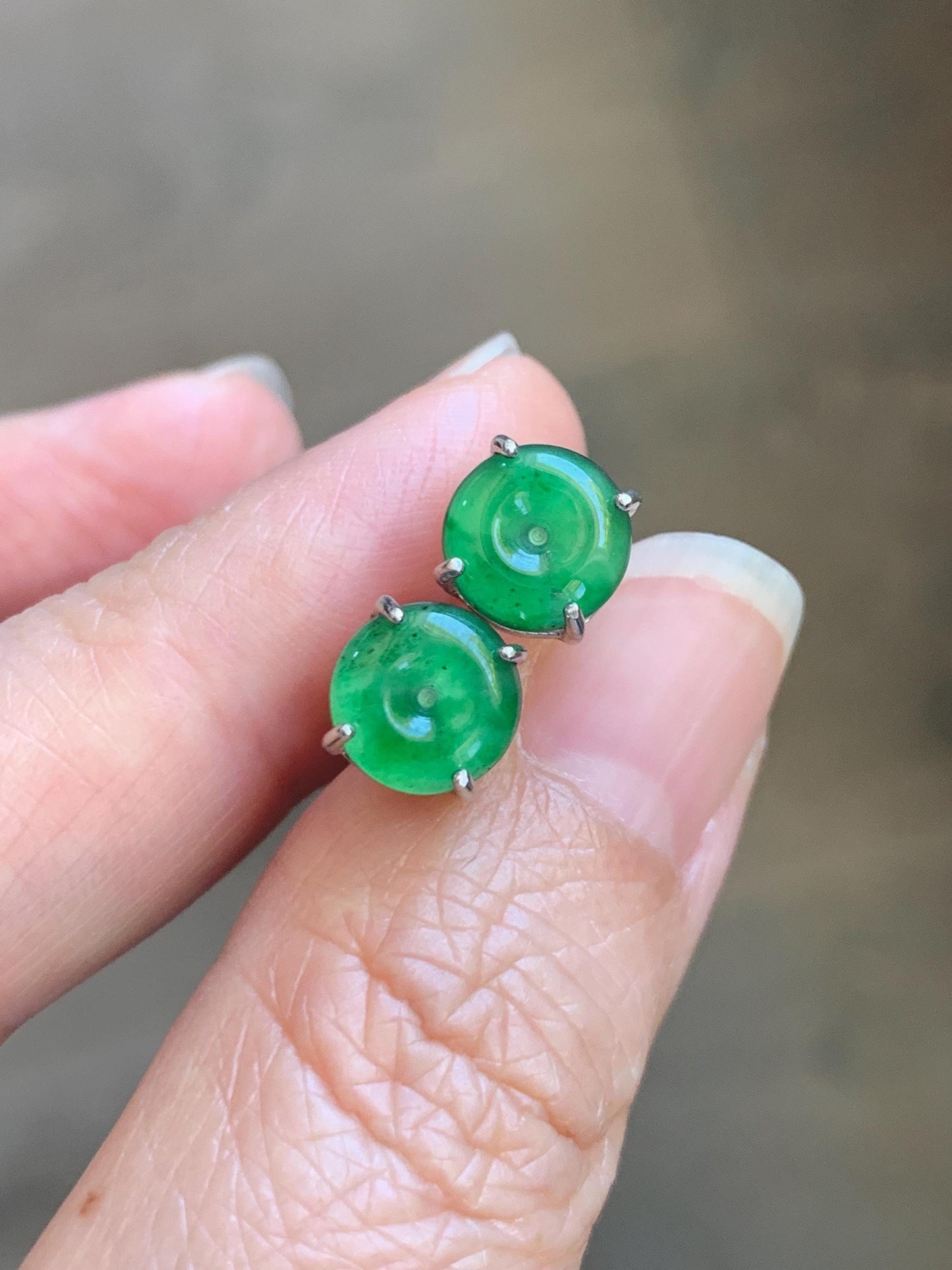 Natural Grade A Guatemalan Icy Translucent Vibrant Green Jade Jadeite Mini Ping An Kou Donut Earrings Sterling Silver 天然冰危绿翡翠平安扣耳钉 WLK100