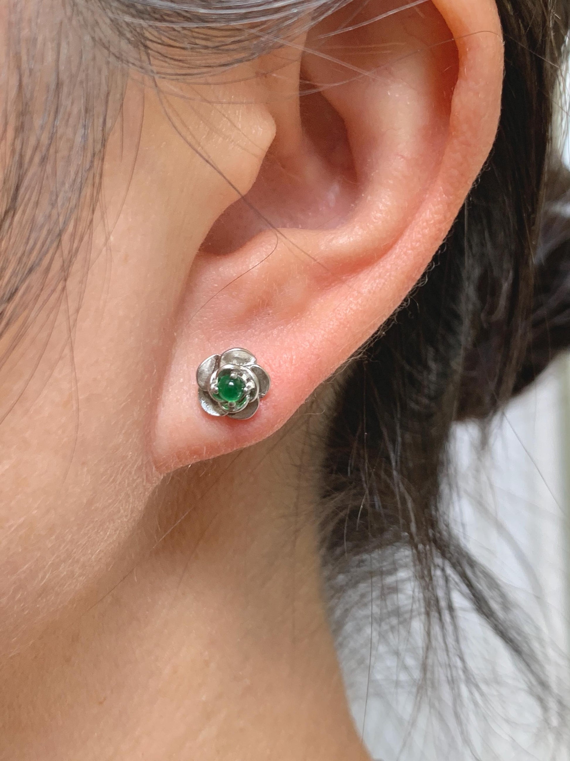 Petite Natural Grade A Guatemalan Icy Highly Translucent Vibrant Green Jade Jadeite Flower Stud Earrings Sterling Silver 天然冰危绿翡翠花银耳钉 XJH58Y