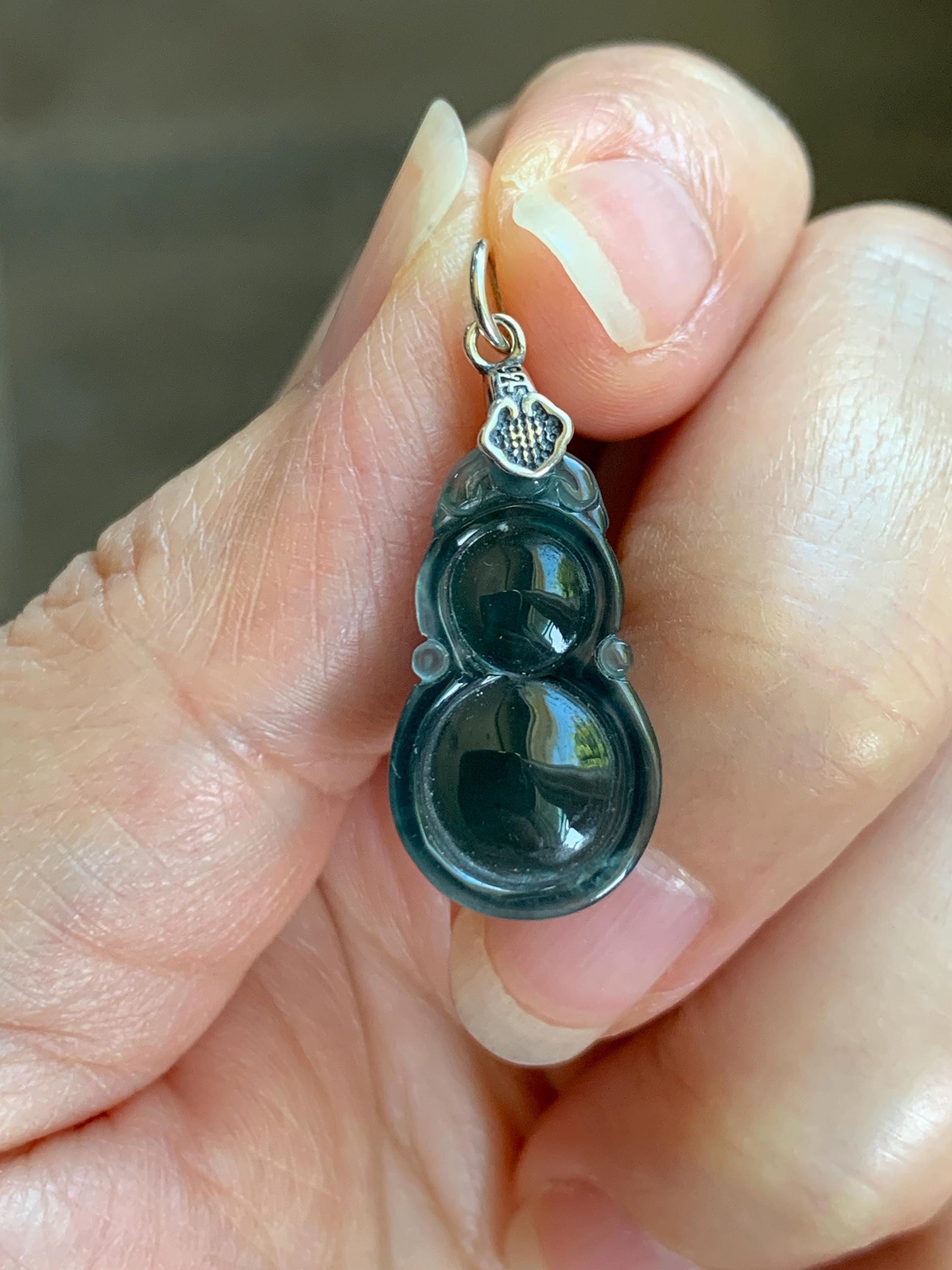Natural Grade A Guatemalan Icy Translucent Dark Teal Green Jade Jadeite Gourd Hulu Pendant Sterling Silver 2g 天然冰危深蓝绿翡翠葫芦吊坠 WHL132B