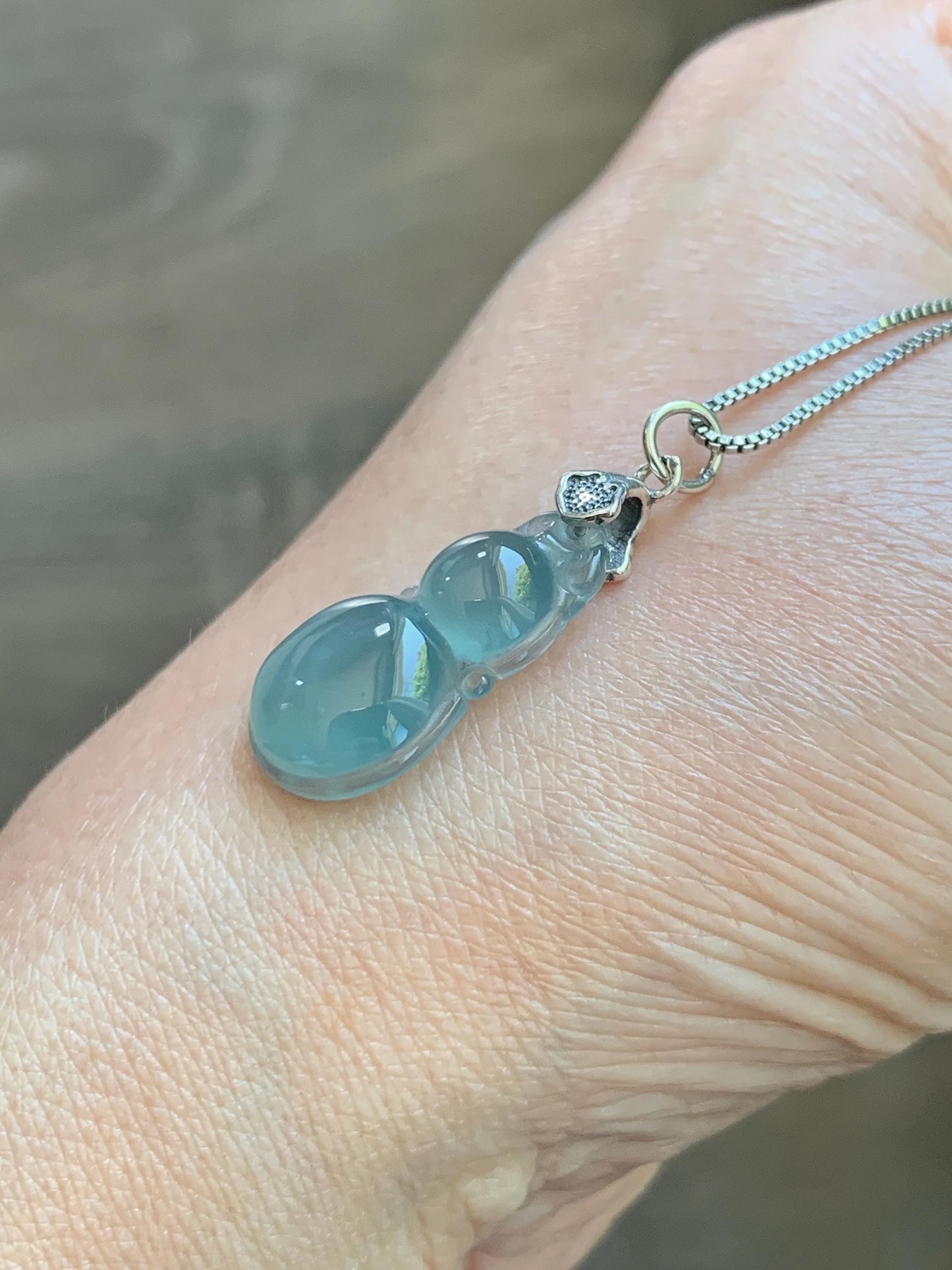 Natural Grade A Guatemalan Icy Translucent Teal Green Jade Jadeite Gourd Hulu Pendant Sterling Silver 2g 天然冰危蓝绿翡翠葫芦吊坠 WHL132A