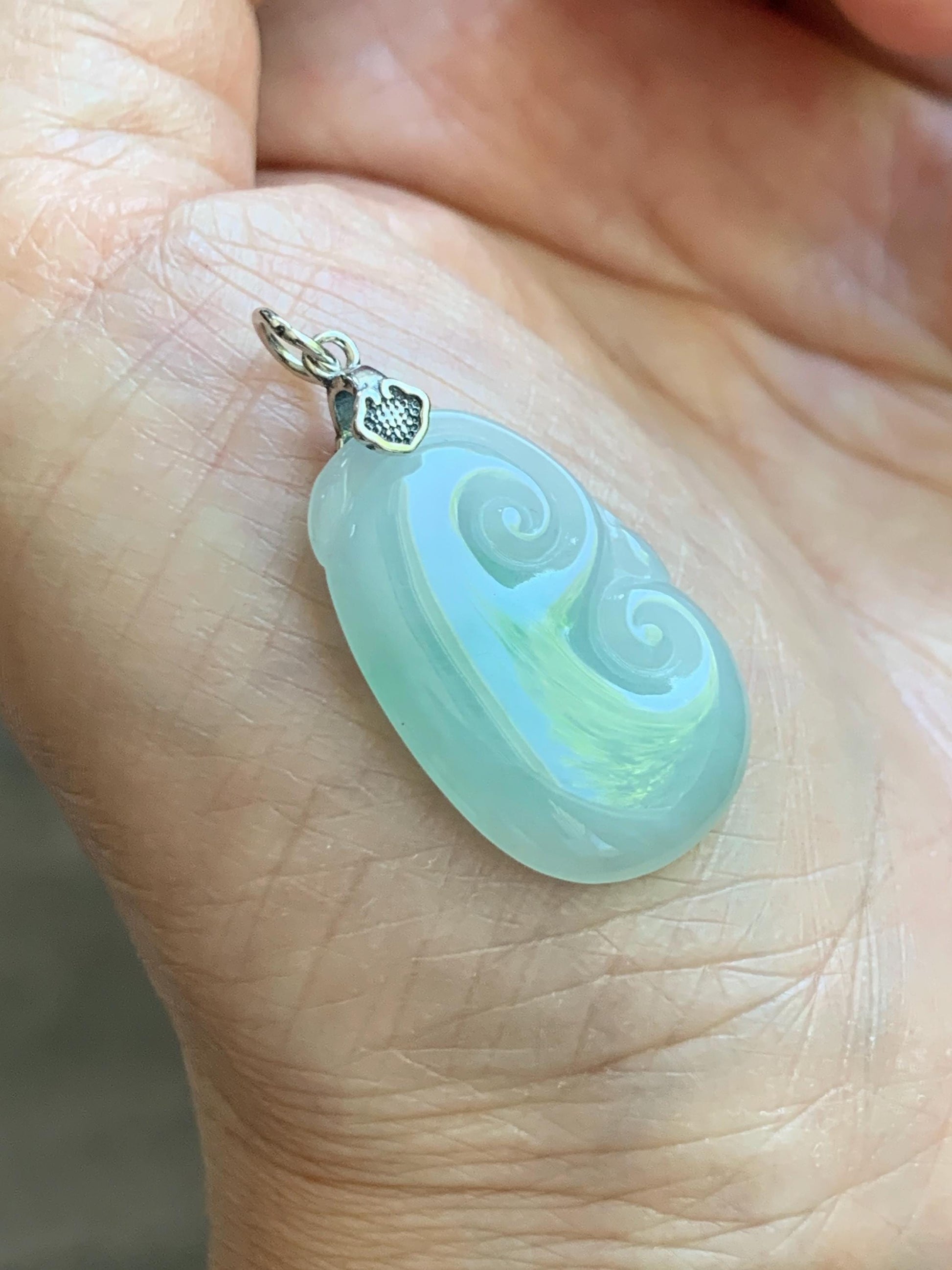 Natural Grade A Icy Translucent Light Green Jade Jadeite Carved Ruyi Pendant Sterling Silver 3g 天然冰胶晴底翡翠如意吊坠 MKA240G