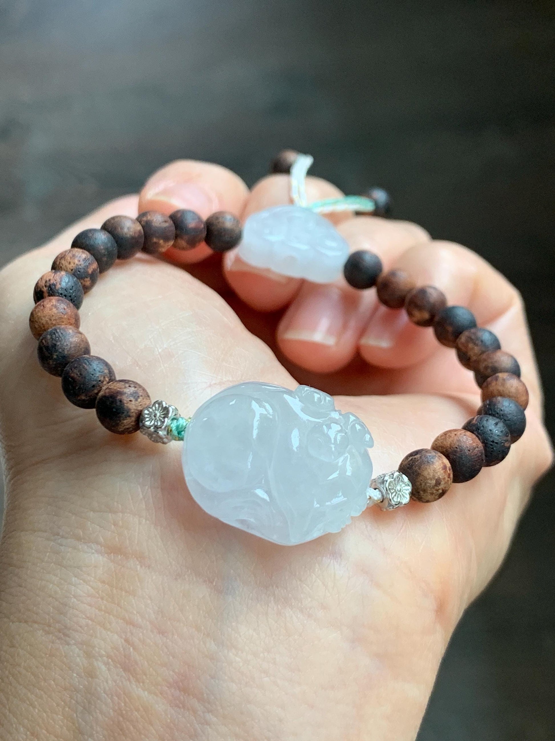 Natural Grade A Icy Translucent White Jade Jadeite Nine-tailed Fox Ruyi Charm Wood Beads Beaded Bracelet 7” 13g 天然白冰胶翡翠九尾狐如意珠木珠手串 MBH311