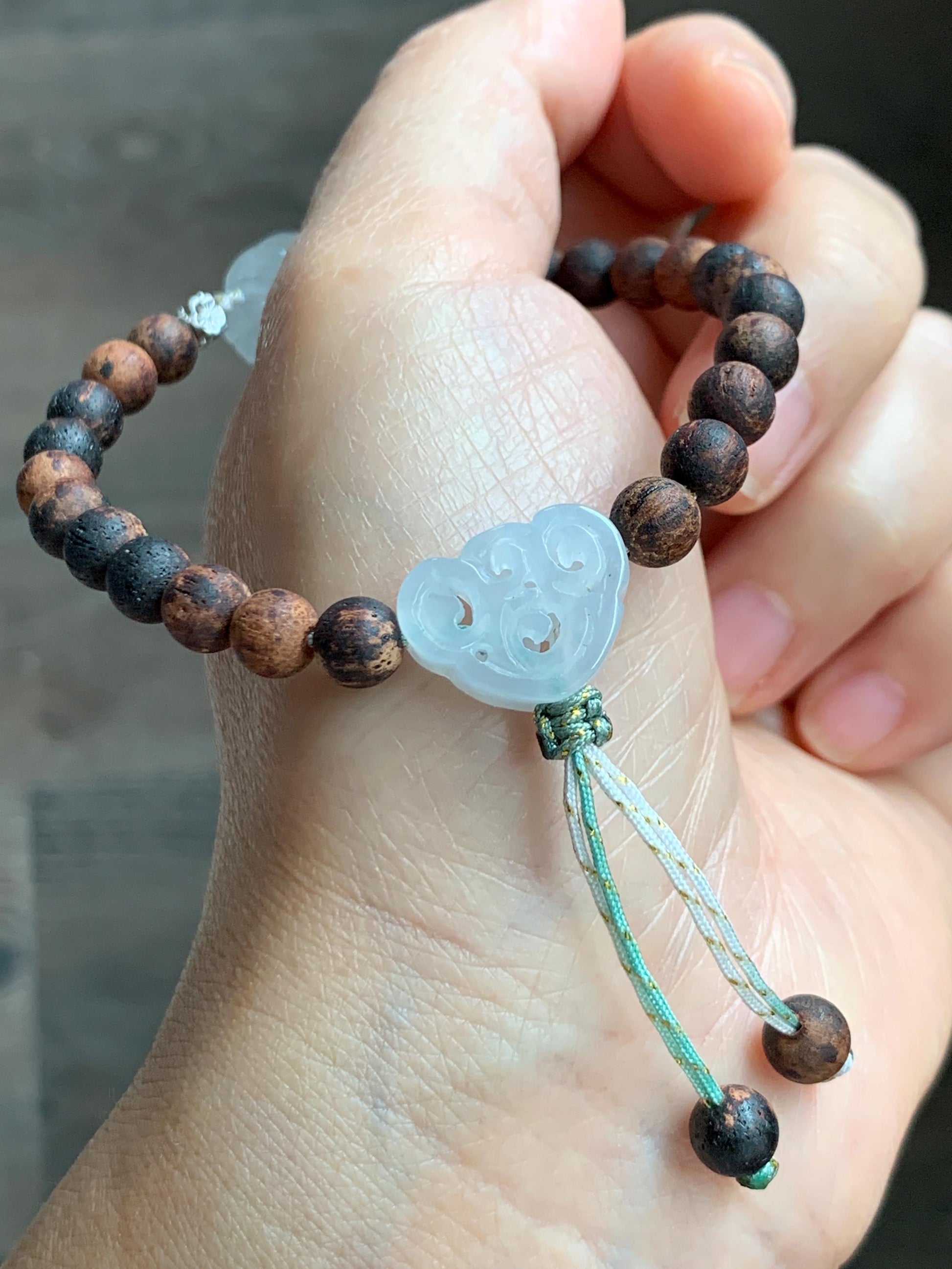 Natural Grade A Icy Translucent White Jade Jadeite Nine-tailed Fox Ruyi Charm Wood Beads Beaded Bracelet 7” 13g 天然白冰胶翡翠九尾狐如意珠木珠手串 MBH311