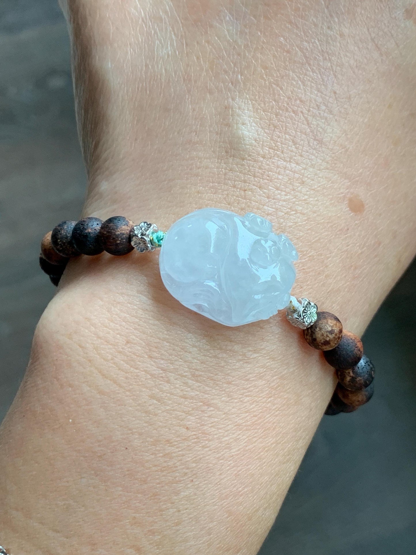 Natural Grade A Icy Translucent White Jade Jadeite Nine-tailed Fox Ruyi Charm Wood Beads Beaded Bracelet 7” 13g 天然白冰胶翡翠九尾狐如意珠木珠手串 MBH311