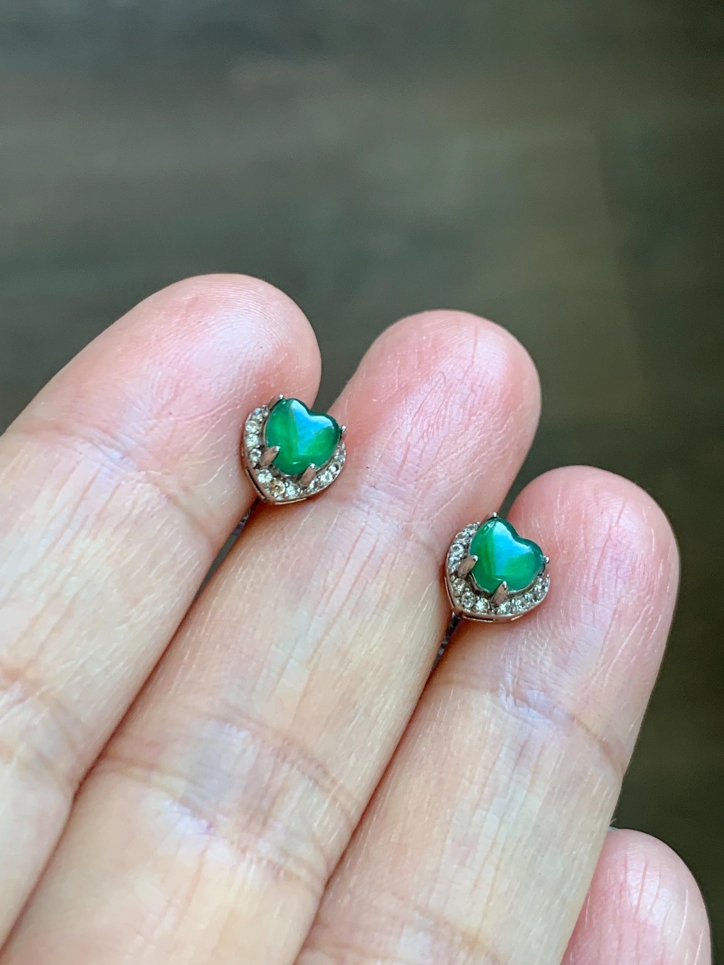 Natural Grade A Guatemalan Icy Translucent Green Jade Jadeite Heart Halo Stud Earrings Sterling Silver 天然冰危绿翡翠爱心银耳钉 AXD110