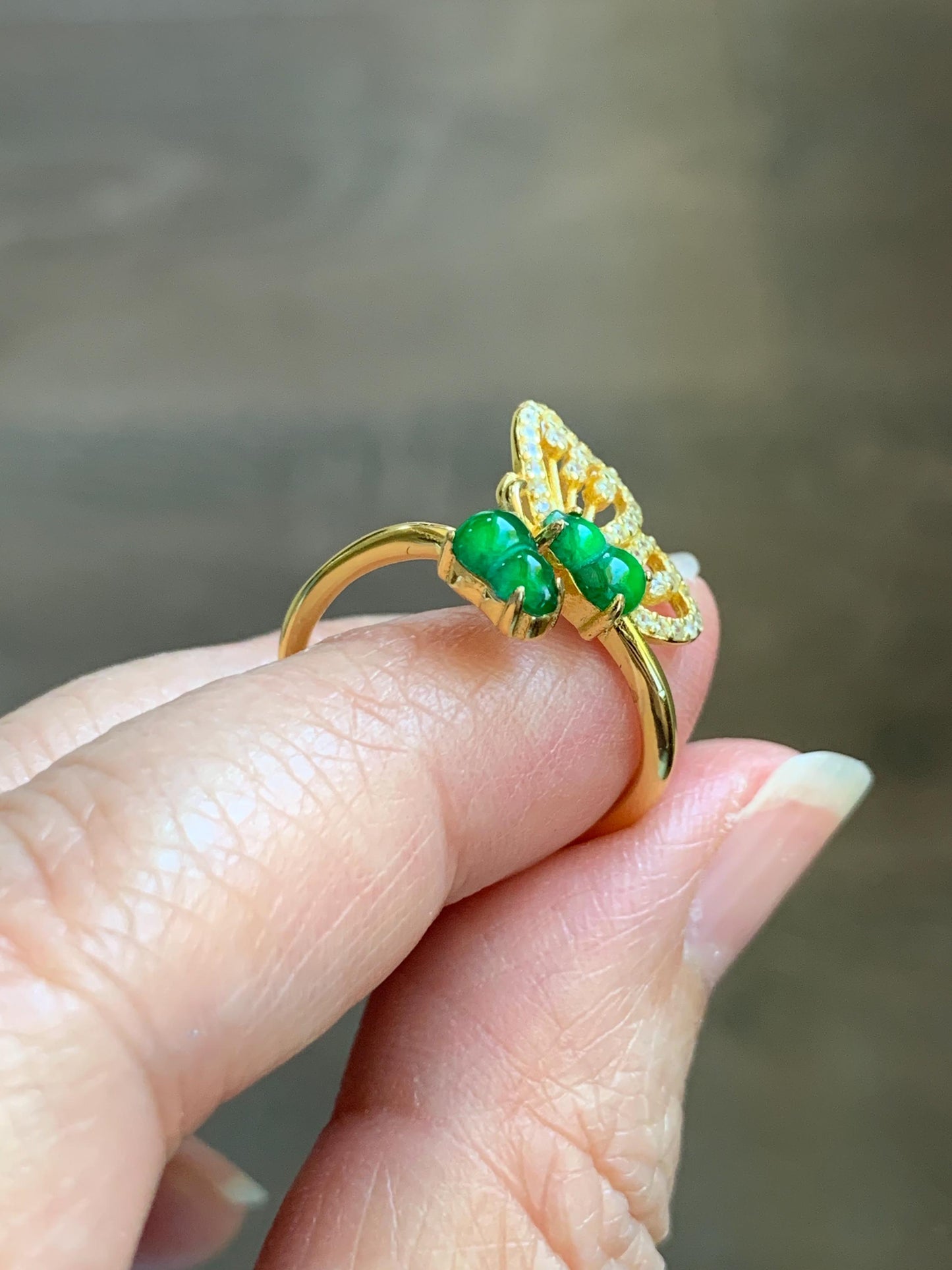 Natural Grade A Guatemalan Icy Translucent Vibrant Green Jade Jadeite Gourd Hulu Ring Sterling Silver Size 7 Adjustable 天然冰危绿翡翠双葫芦戒指 SHL176B