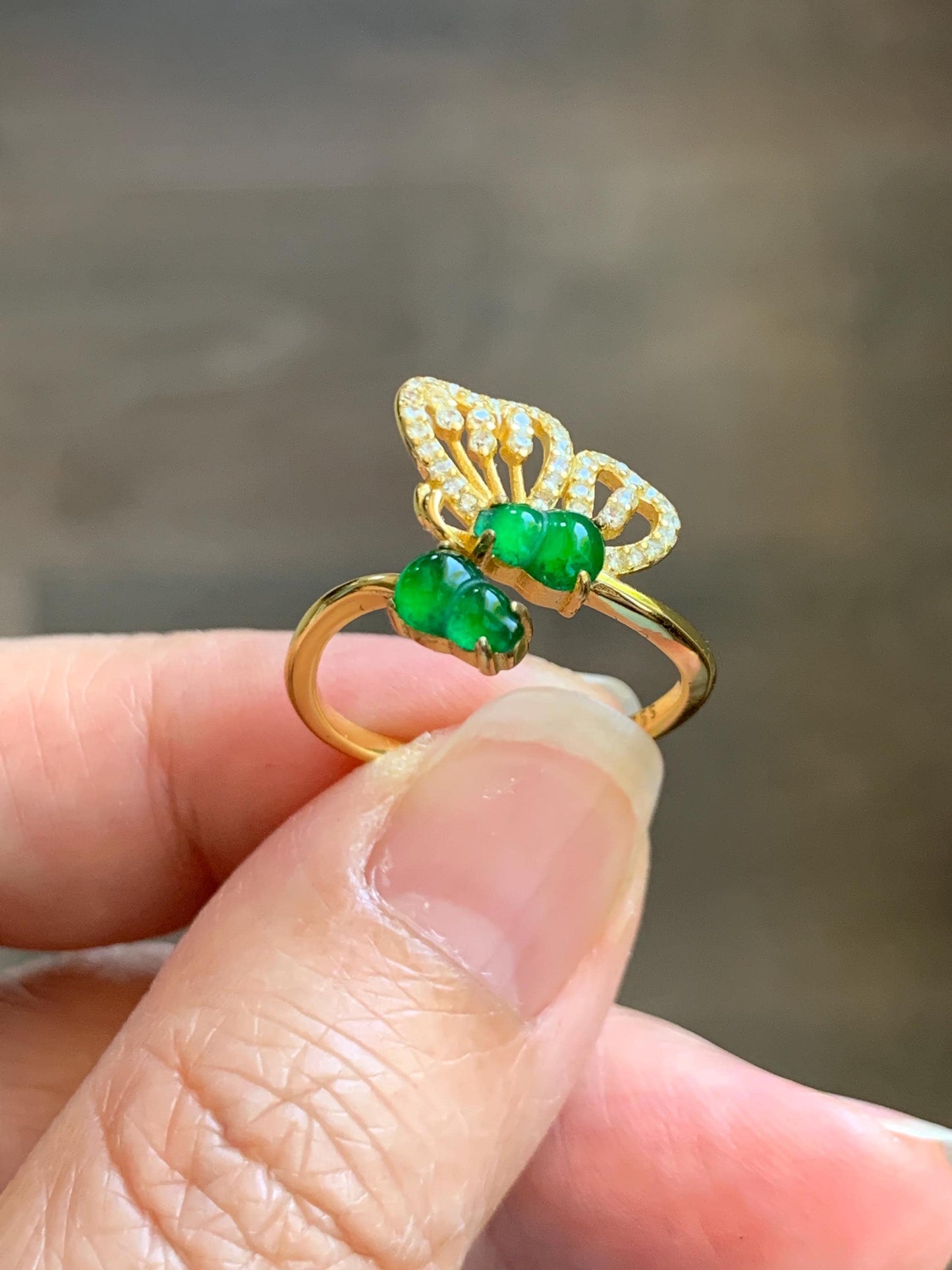 Natural Grade A Guatemalan Icy Translucent Vibrant Green Jade Jadeite Gourd Hulu Ring Sterling Silver Size 7 Adjustable 天然冰危绿翡翠双葫芦戒指 SHL176B