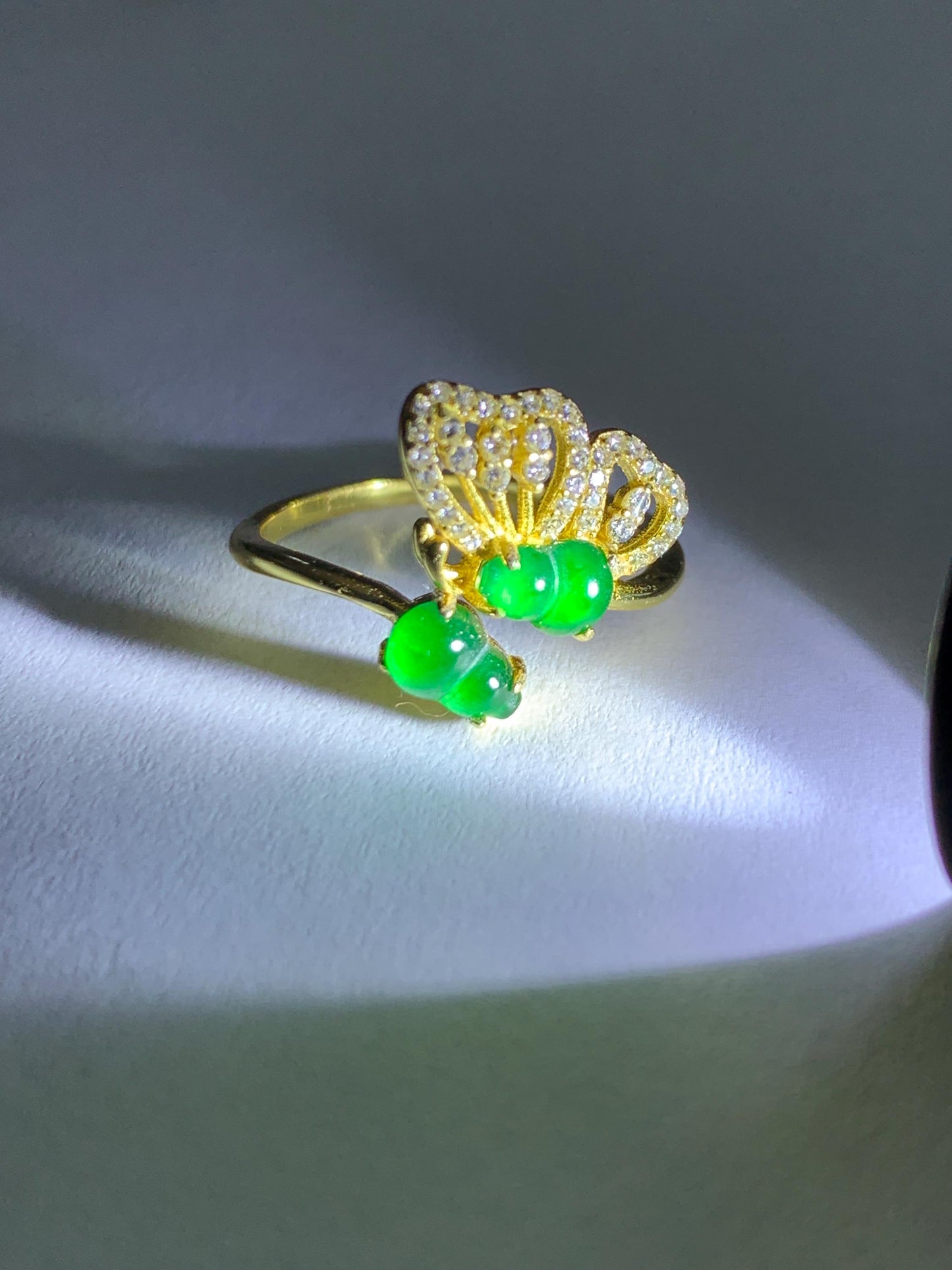 Natural Grade A Guatemalan Icy Translucent Vibrant Green Jade Jadeite Gourd Hulu Ring Sterling Silver Size 7 Adjustable 天然冰危绿翡翠双葫芦戒指 SHL176B