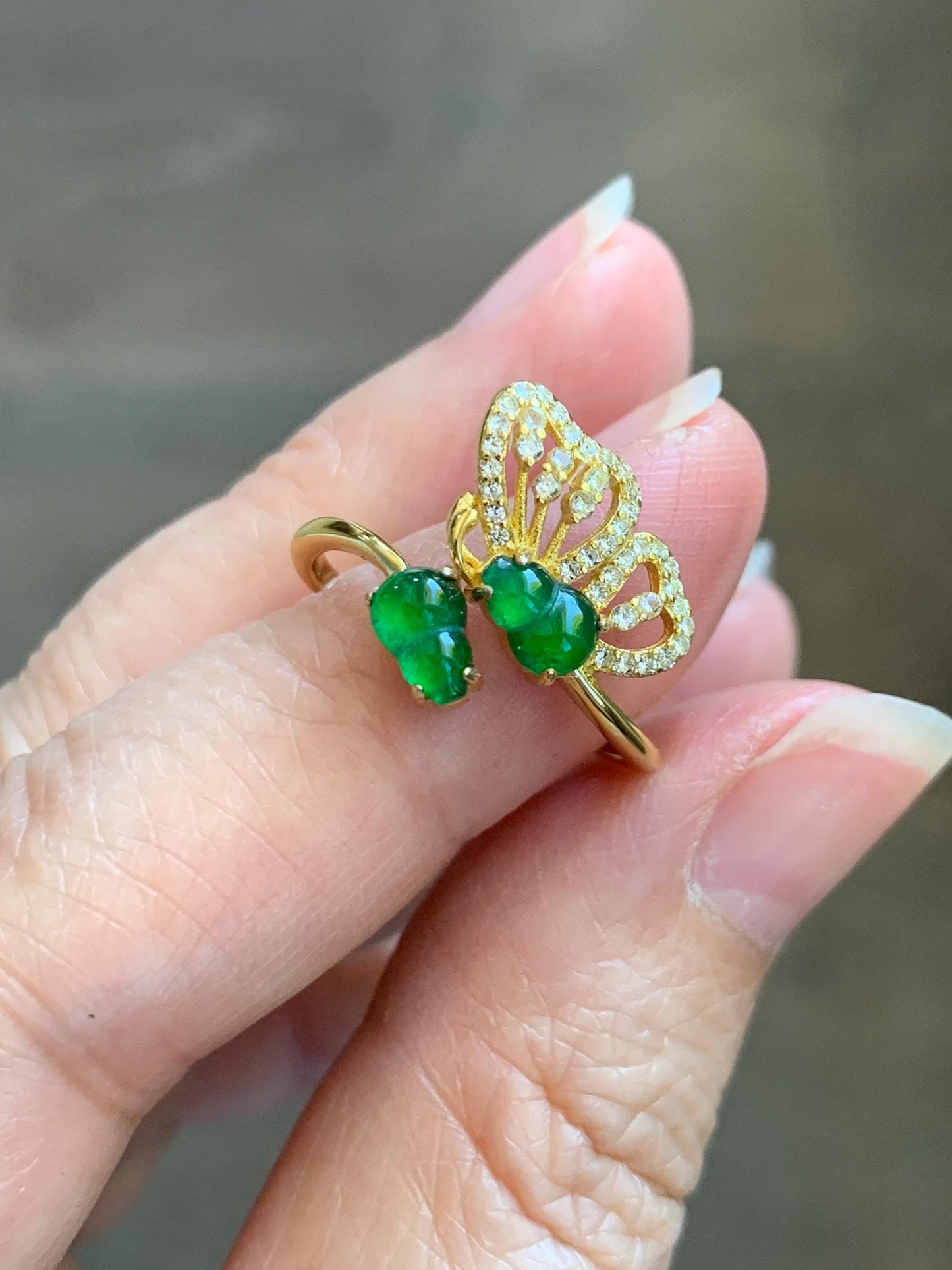 Natural Grade A Guatemalan Icy Translucent Vibrant Green Jade Jadeite Gourd Hulu Ring Sterling Silver Size 7 Adjustable 天然冰危绿翡翠双葫芦戒指 SHL176B