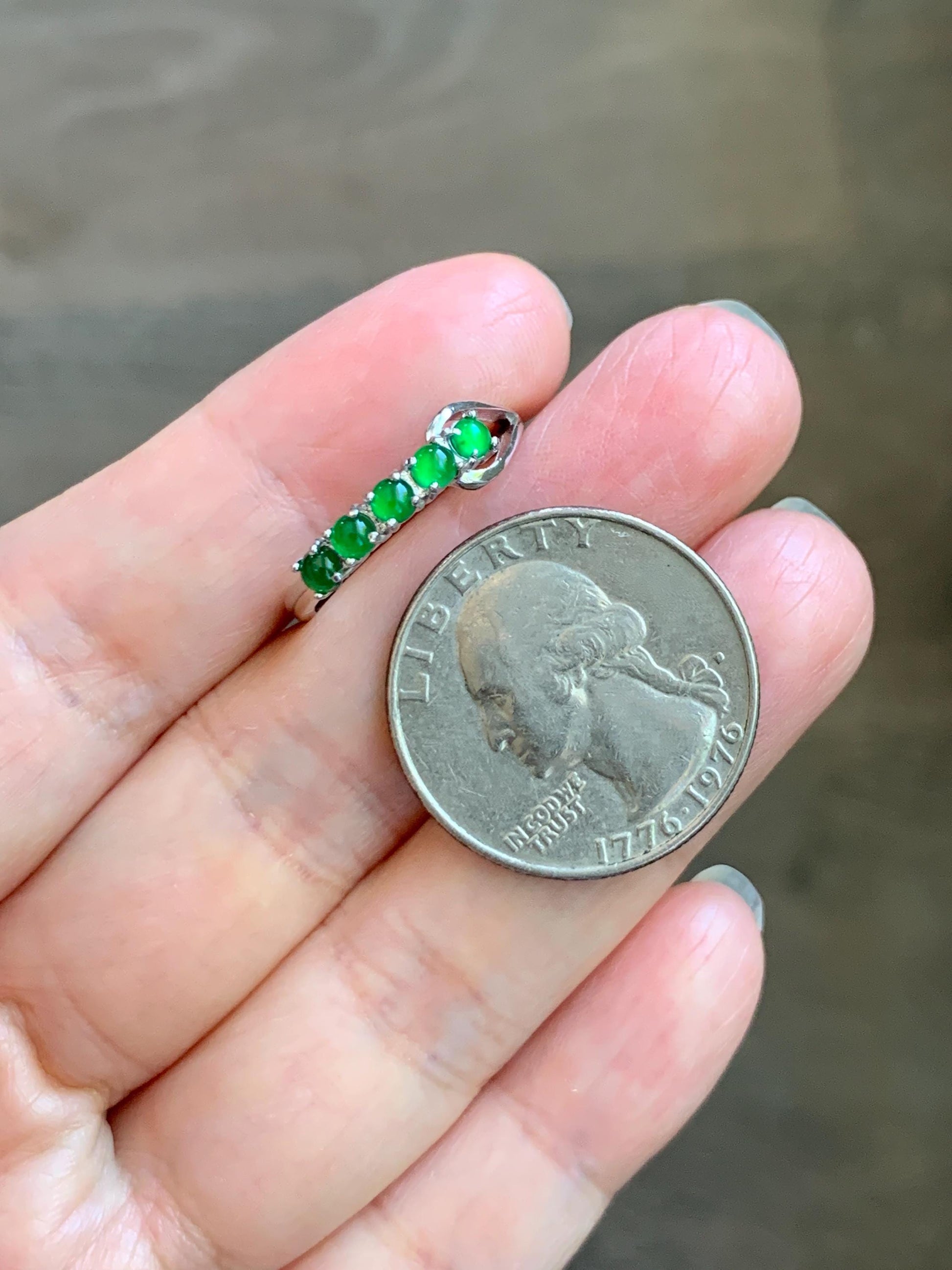 Natural Grade A Guatemalan Icy Translucent Vibrant Green 5-Stone Jade Jadeite Band Ring Sterling Silver Size Adjustable 天然冰危绿翡翠镶嵌排戒 WPJ88