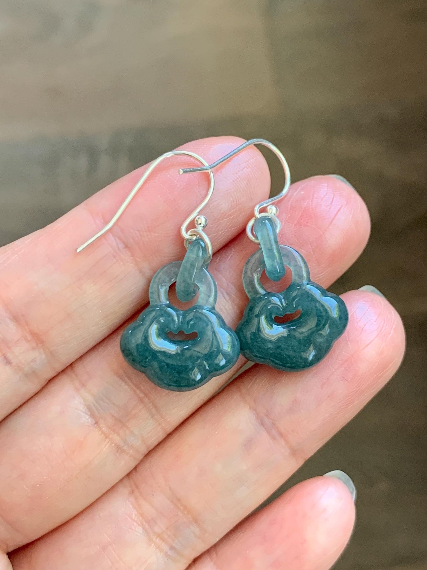 Natural Grade A Guatemalan Icy Teal Blue Jade Jadeite Ruyi w/ Interlocking Rings Dangle Earrings Sterling Silver 天然冰危蓝翡翠如意锁包环环相扣耳钩 WH220A