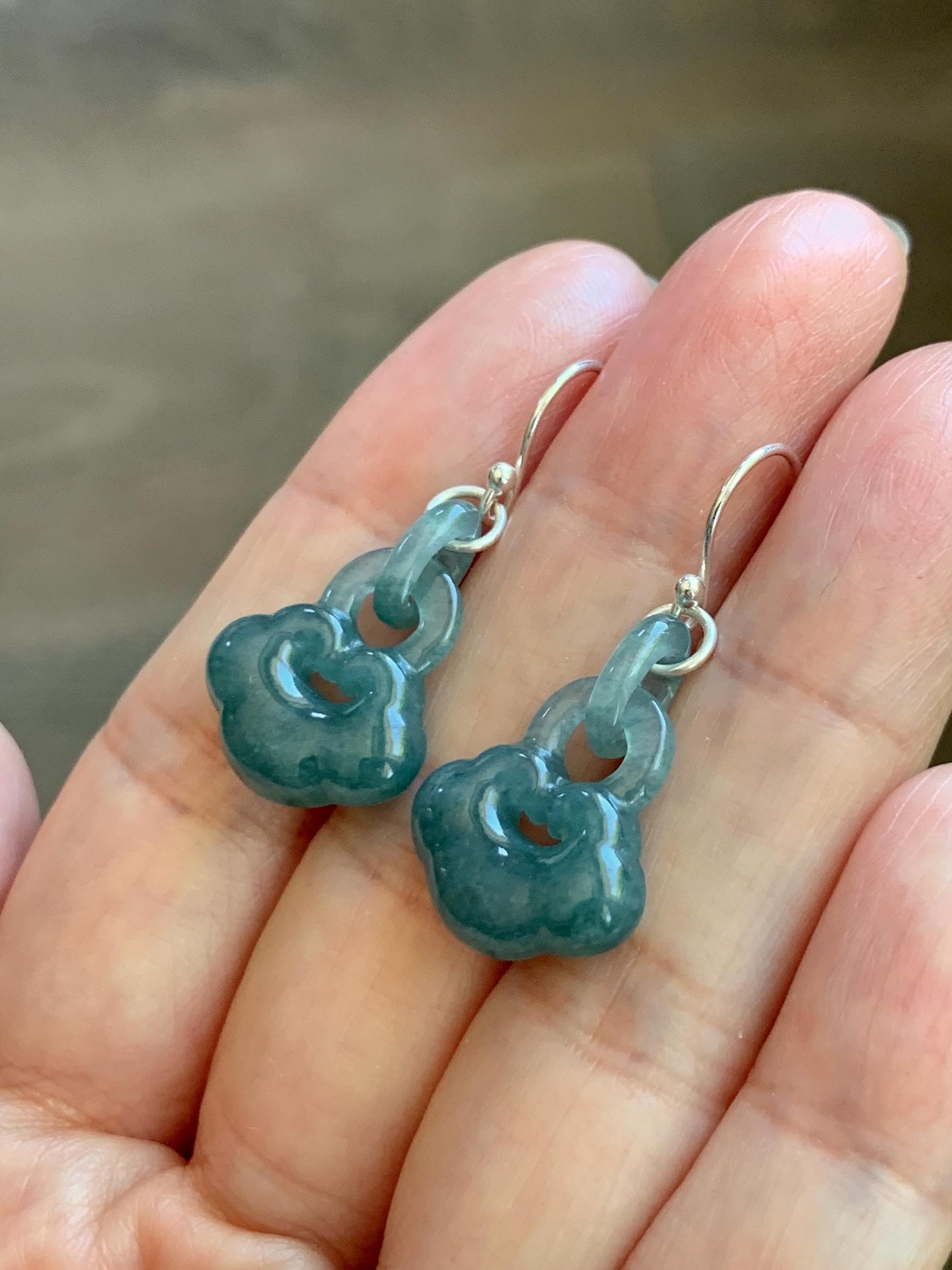 Natural Grade A Guatemalan Icy Teal Blue Jade Jadeite Ruyi w/ Interlocking Rings Dangle Earrings Sterling Silver 天然冰危蓝翡翠如意锁包环环相扣耳钩 WH220A