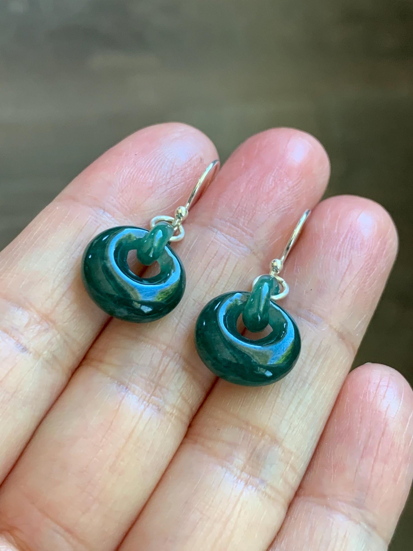 Natural Grade A Guatemalan Icy Teal Green Jade Jadeite Donut w/ Interlocking Rings Dangle Earrings Sterling Silver 天然冰危蓝绿翡翠环环相扣耳钩 WH220B