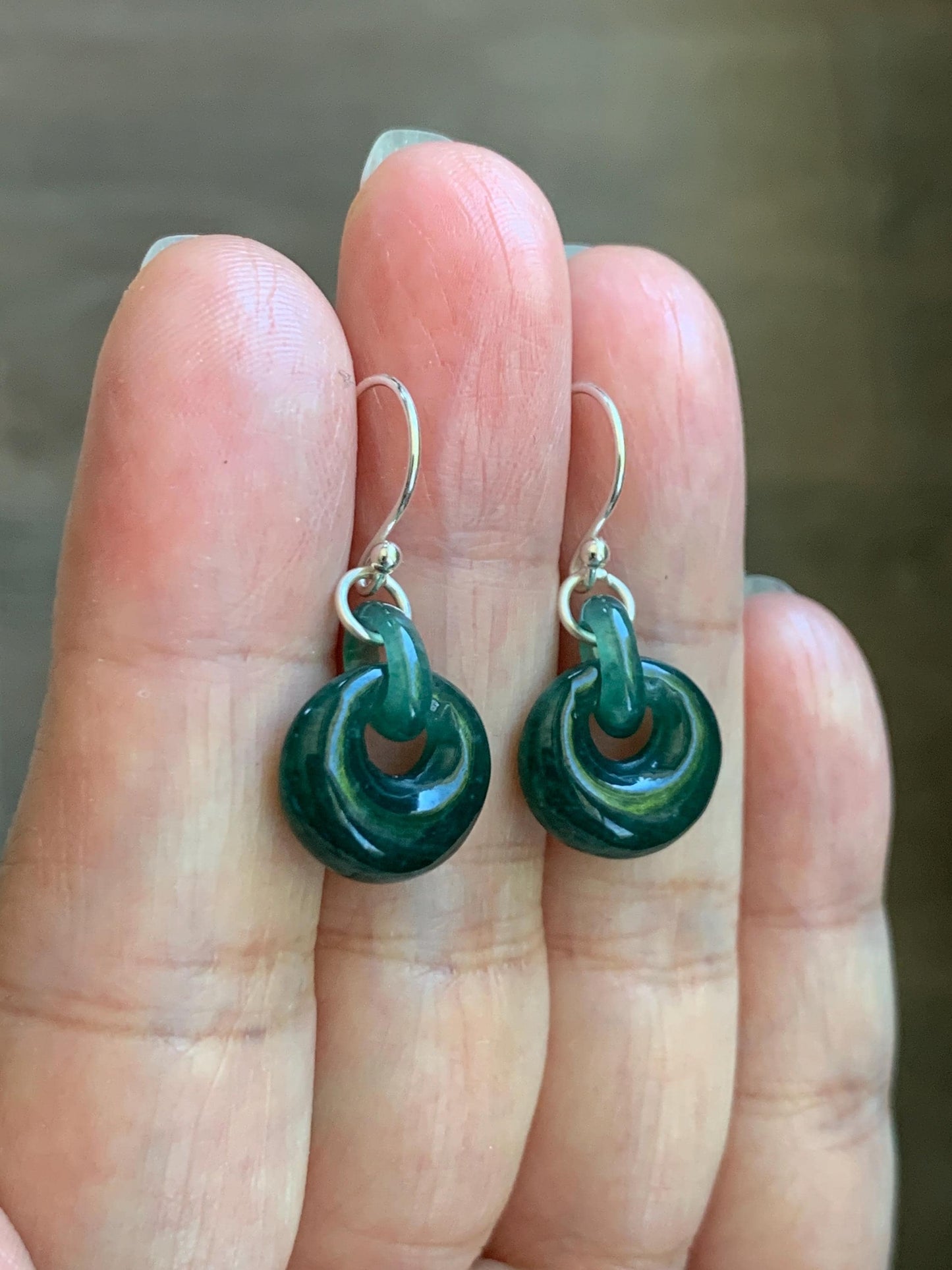 Natural Grade A Guatemalan Icy Teal Green Jade Jadeite Donut w/ Interlocking Rings Dangle Earrings Sterling Silver 天然冰危蓝绿翡翠环环相扣耳钩 WH220B