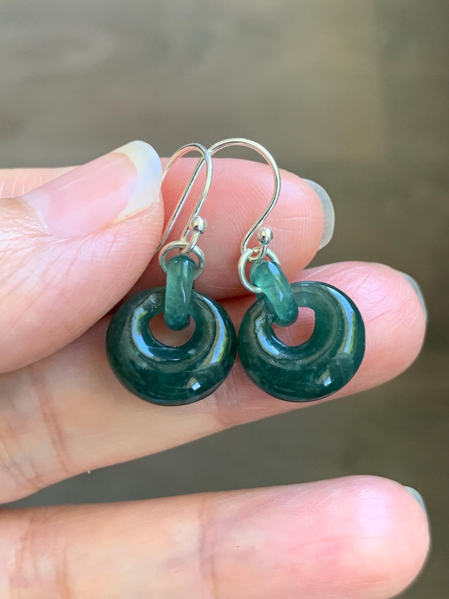 Natural Grade A Guatemalan Icy Teal Green Jade Jadeite Donut w/ Interlocking Rings Dangle Earrings Sterling Silver 天然冰危蓝绿翡翠环环相扣耳钩 WH220B