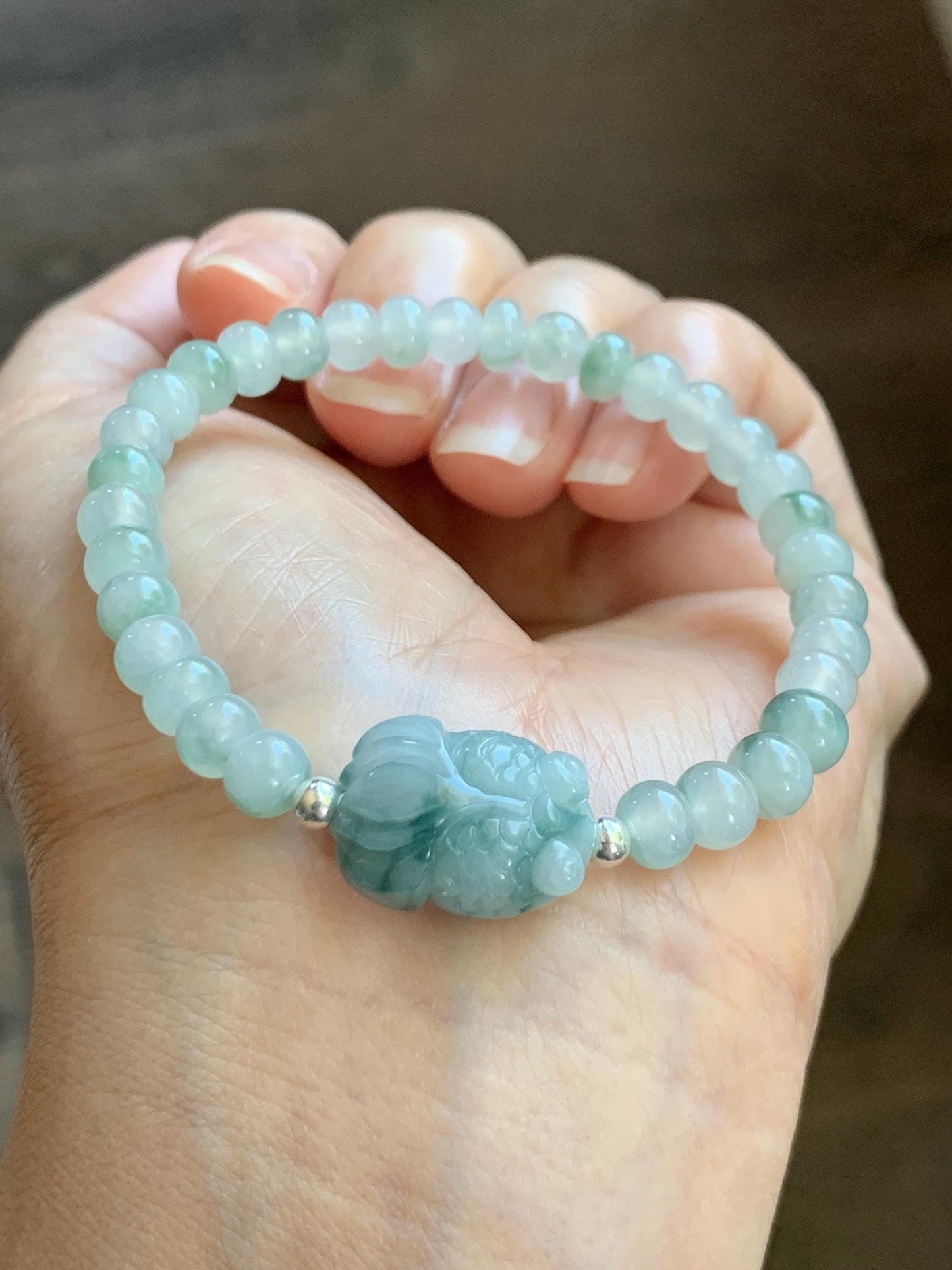 Natural Grade A Icy Translucent Light Green Marbled Jade Jadeite Drum Beads Goldfish Charm Beaded Bracelet 6.75" 14g 天然冰胶飘花翡翠鼓珠金鱼手串 MPJ425