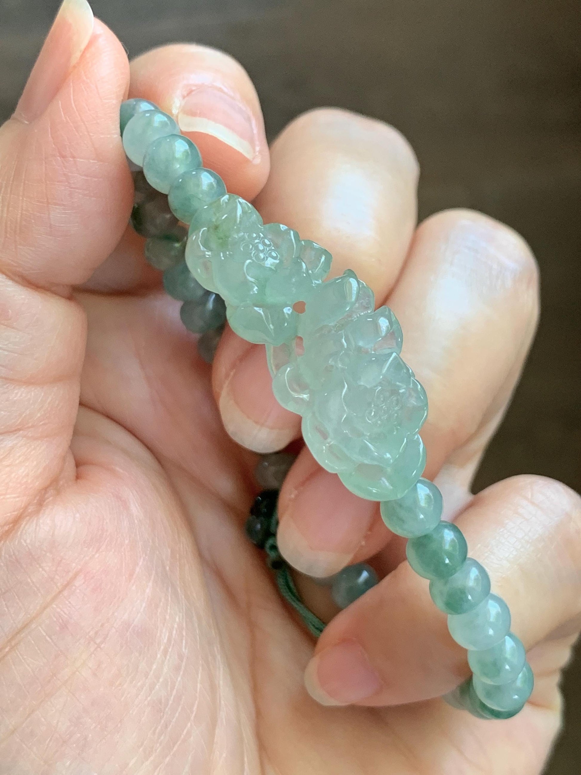 Natural Grade A Icy Highly Translucent Light Green Marbled Jade Jadeite Lotus Flower Drum Beads Beaded Bracelet 6.75" 天然冰胶飘花翡翠莲花鼓珠手串 MPL555