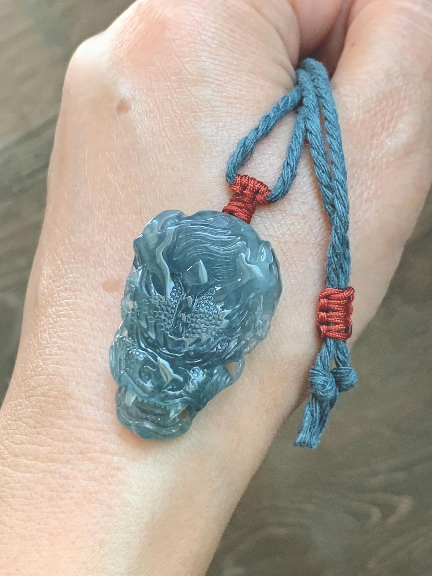 Natural Grade A Guatemalan Icy Translucent Dark Dusty Blue Jade Jadeite Carved Dragon Pendant Rope Necklace 24" 17g 天然冰危灰蓝翡翠精工龙头吊坠 WLT330A