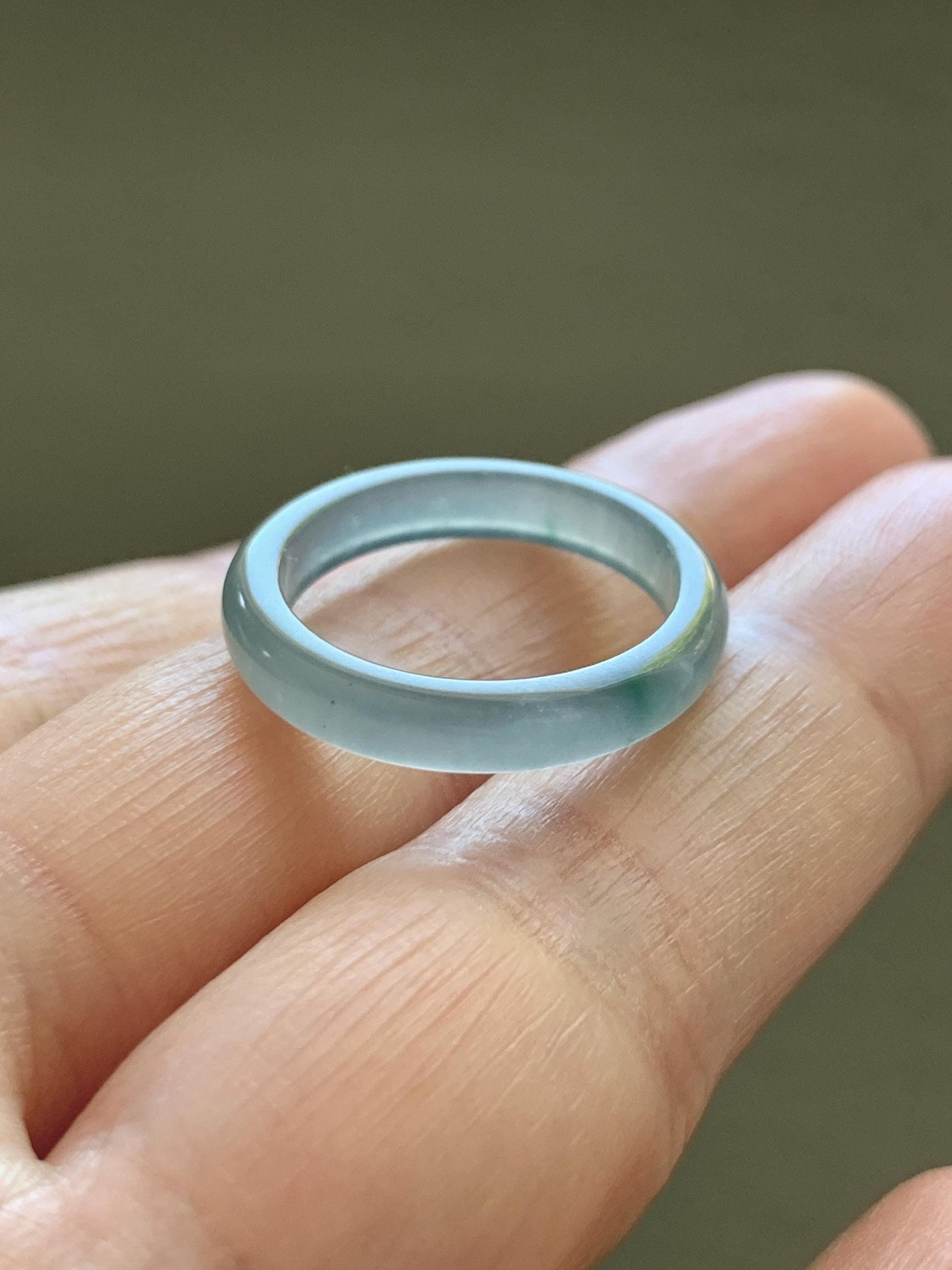 Natural Guatemalan Grade A Icy Translucent Light Teal Blue Green Marbled Jade Jadeite Band Ring Size 7.25 US 天然冰胶危蓝飘绿花翡翠戒圈 WLJ560F