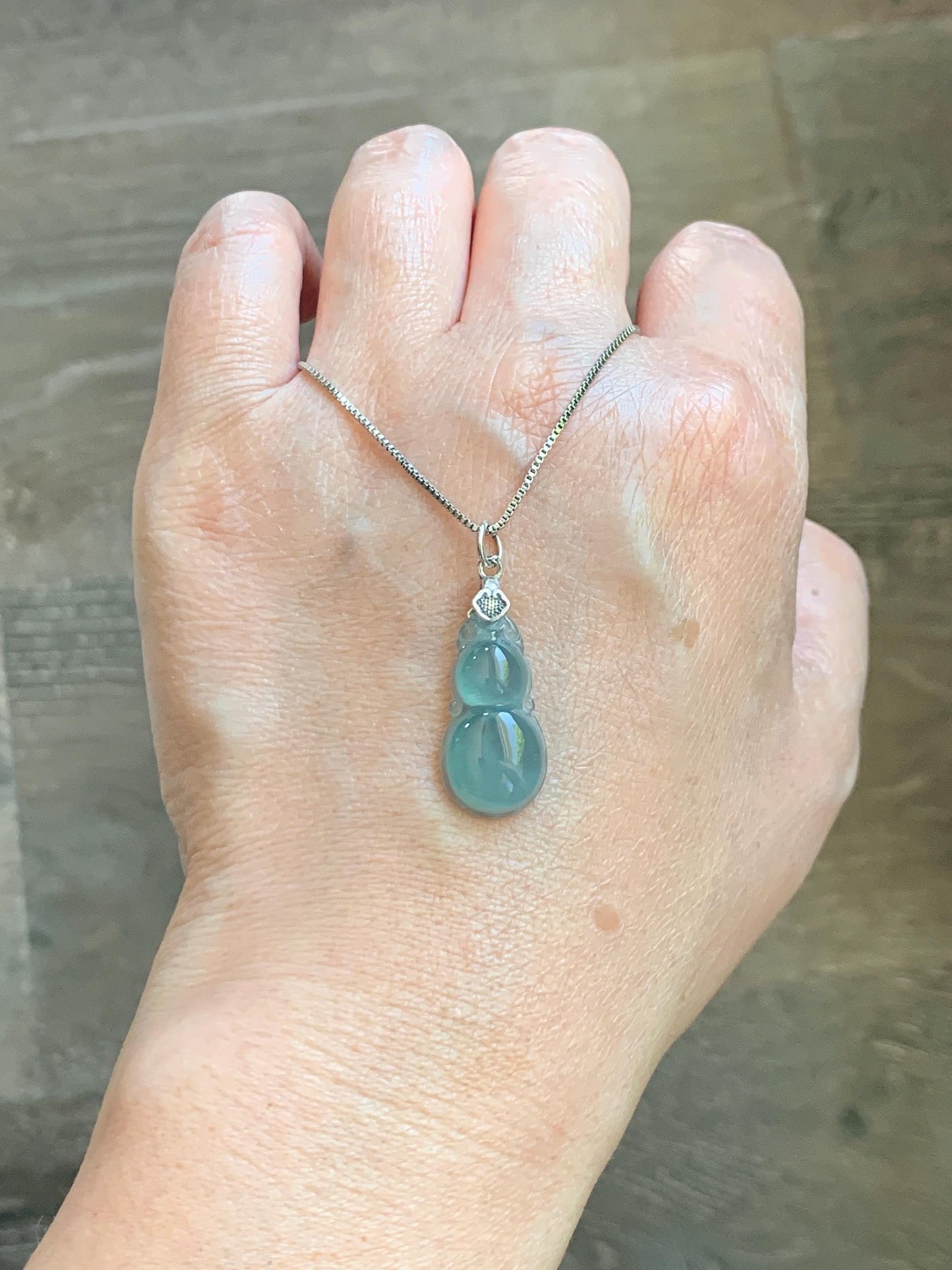 Natural Grade A Guatemalan Icy Translucent Teal Green Jade Jadeite Gourd Hulu Pendant Sterling Silver 2g 天然冰危蓝绿翡翠葫芦吊坠 WHL132A