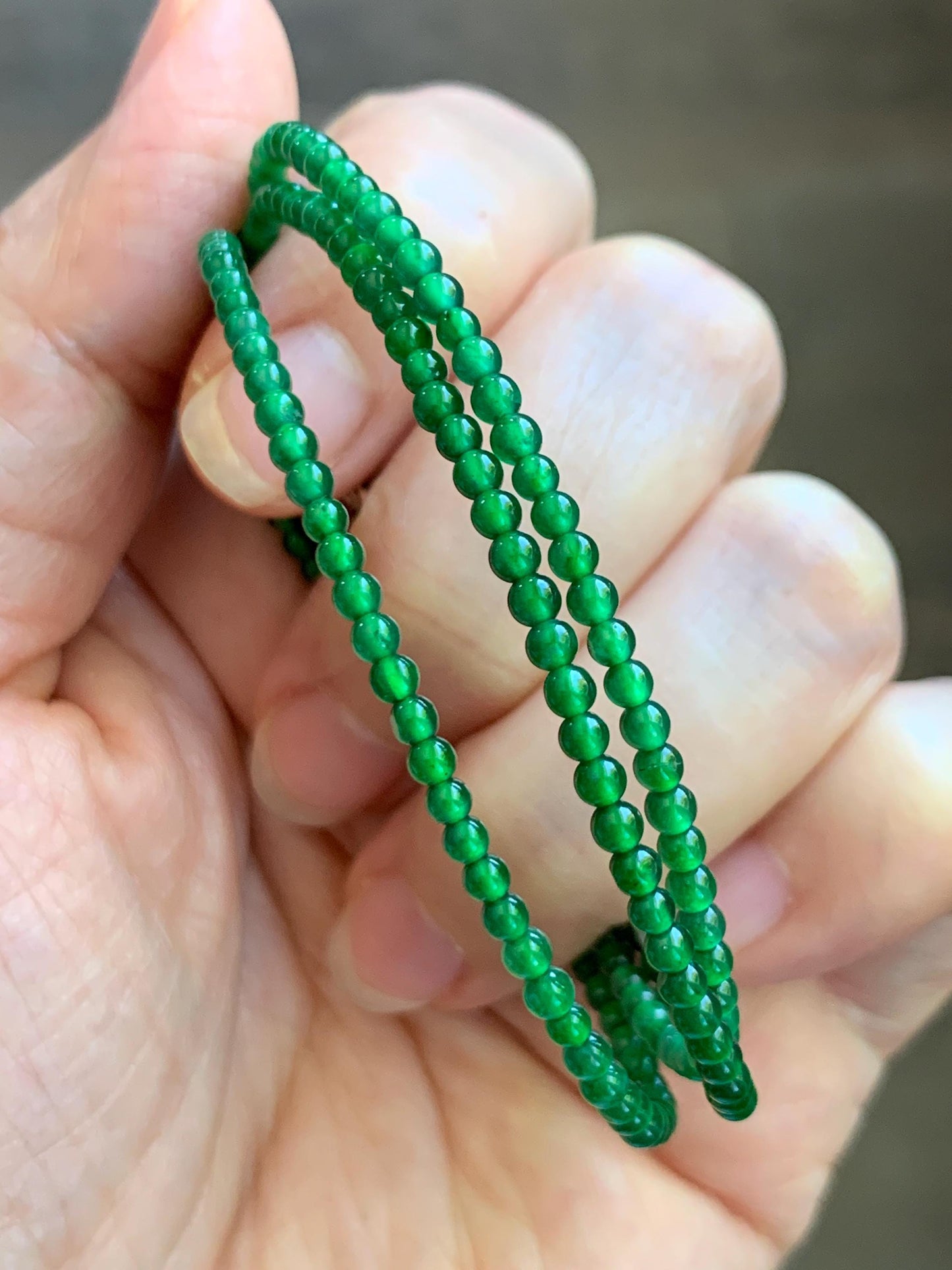 Natural Grade A Guatemalan Icy Vibrant Green Jade Jadeite Petite Beads Beaded Necklace Sterling Silver 2.3-2.6mm 19.75” 天然冰危绿翡翠小圆珠项链 WVL660B