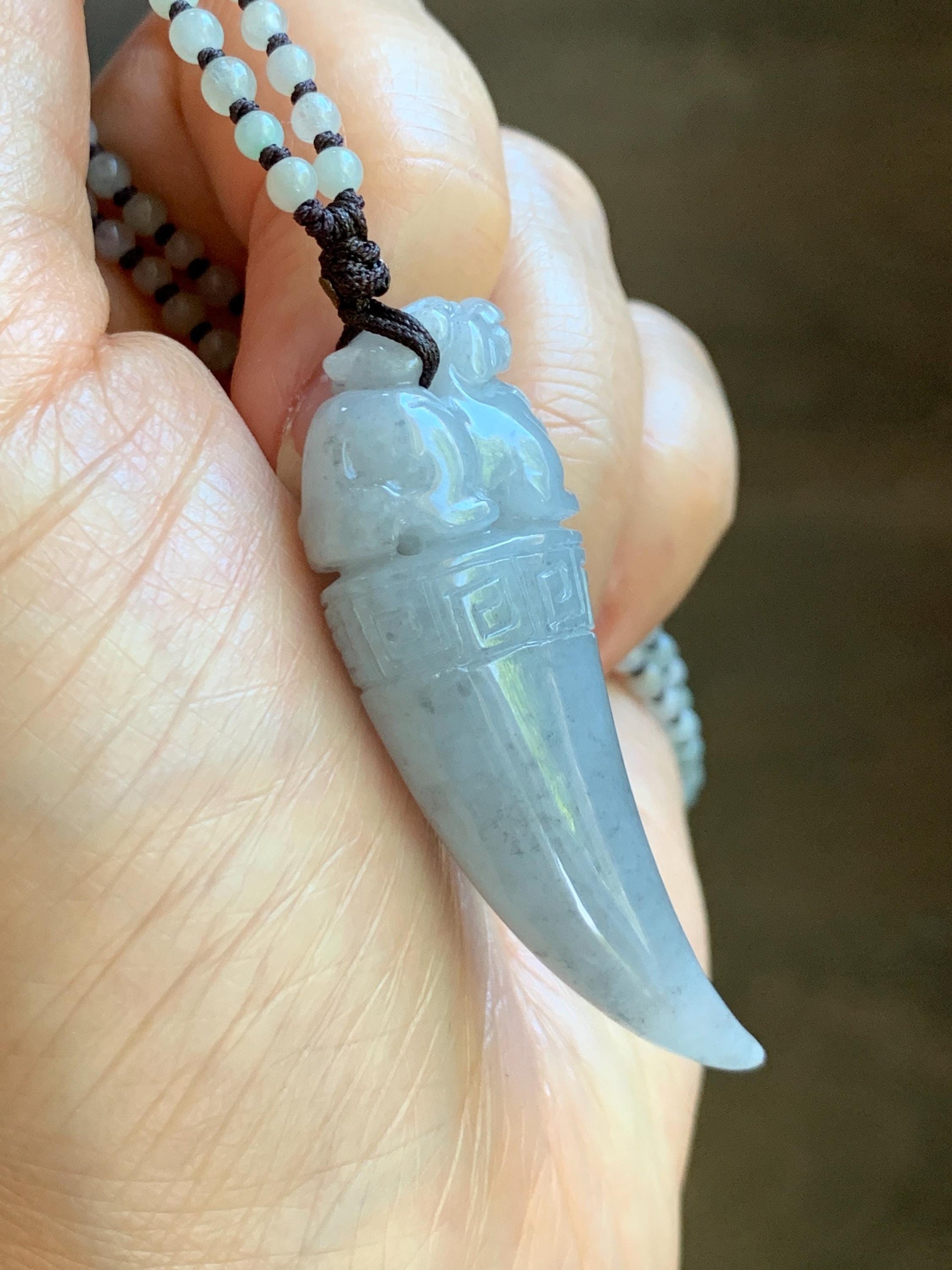 Natural Grade A Icy Translucent Light Gray Wuji Jade Jadeite Pixiu Tooth Pendant Jadeite Beaded Necklace 21.25” 23g 天然冰胶淡乌鸡翡翠貔貅牙吊坠项链 MWP258